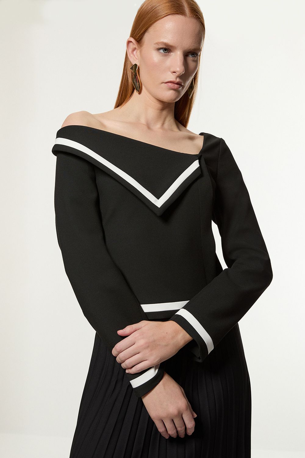 KarenMillen Petite Compact Stretch Asymmetric Neck Colour Block Pleated Tailored Midaxi Dress