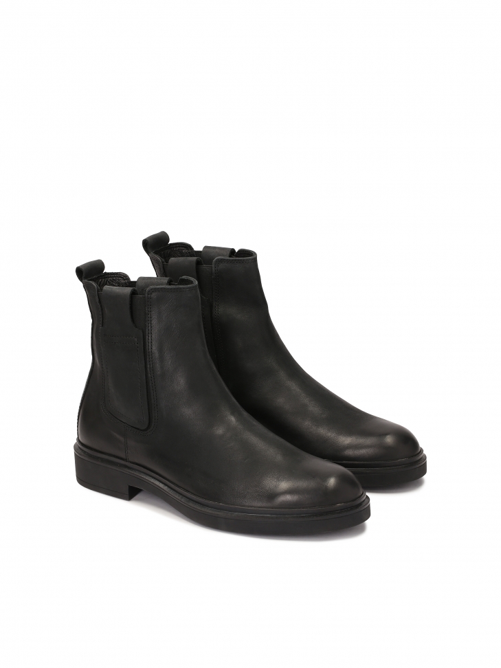 Leather Chelsea boots with decorated elastic insert