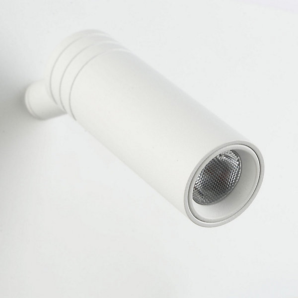 Applique murale 7W spot orientable 3W avec port USB et Type C interrupteurs lumière 2700K spot gauche en métal blanc.