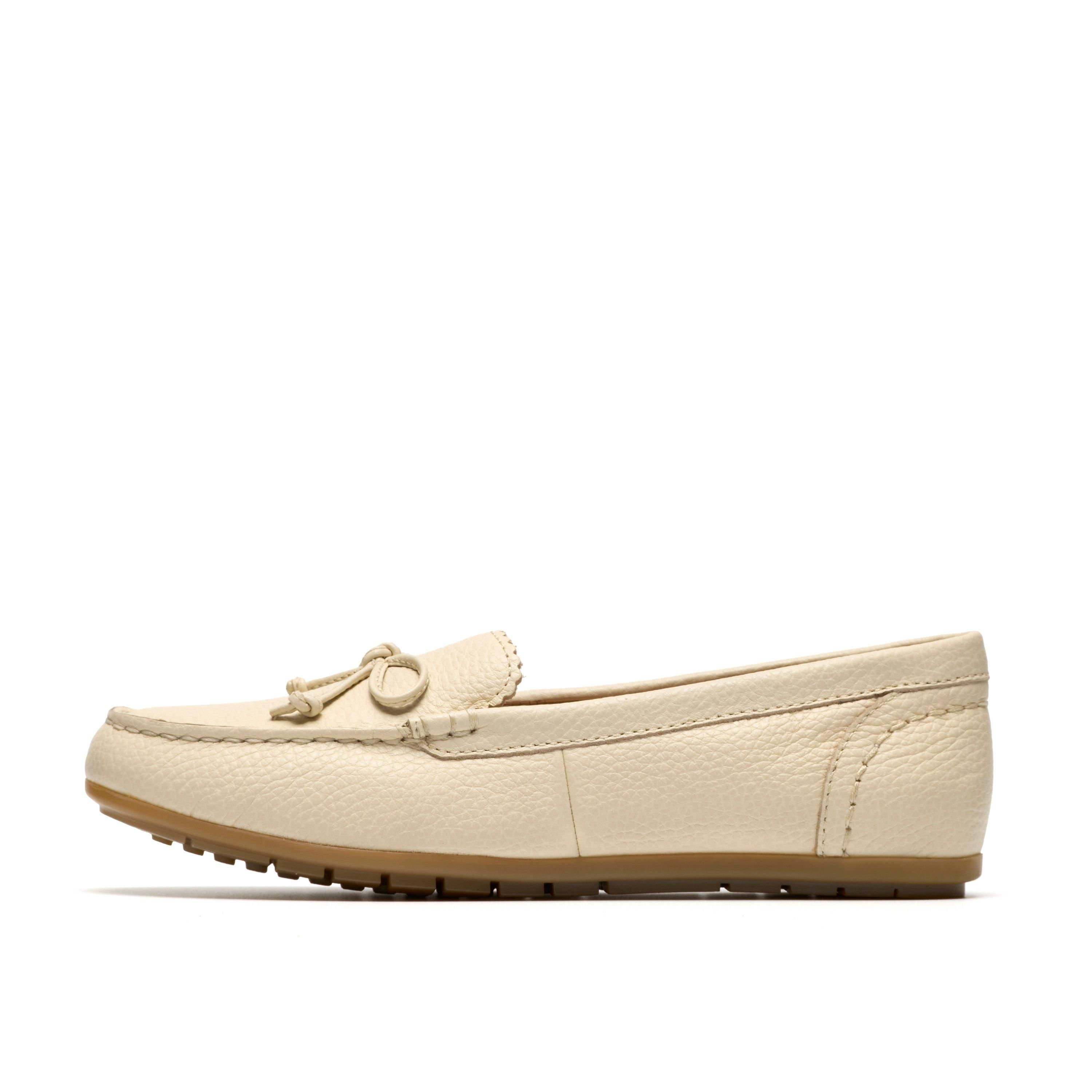 Clarks Elliotte Sail Cream Leather Loafers,Slip Ons,Moccasins