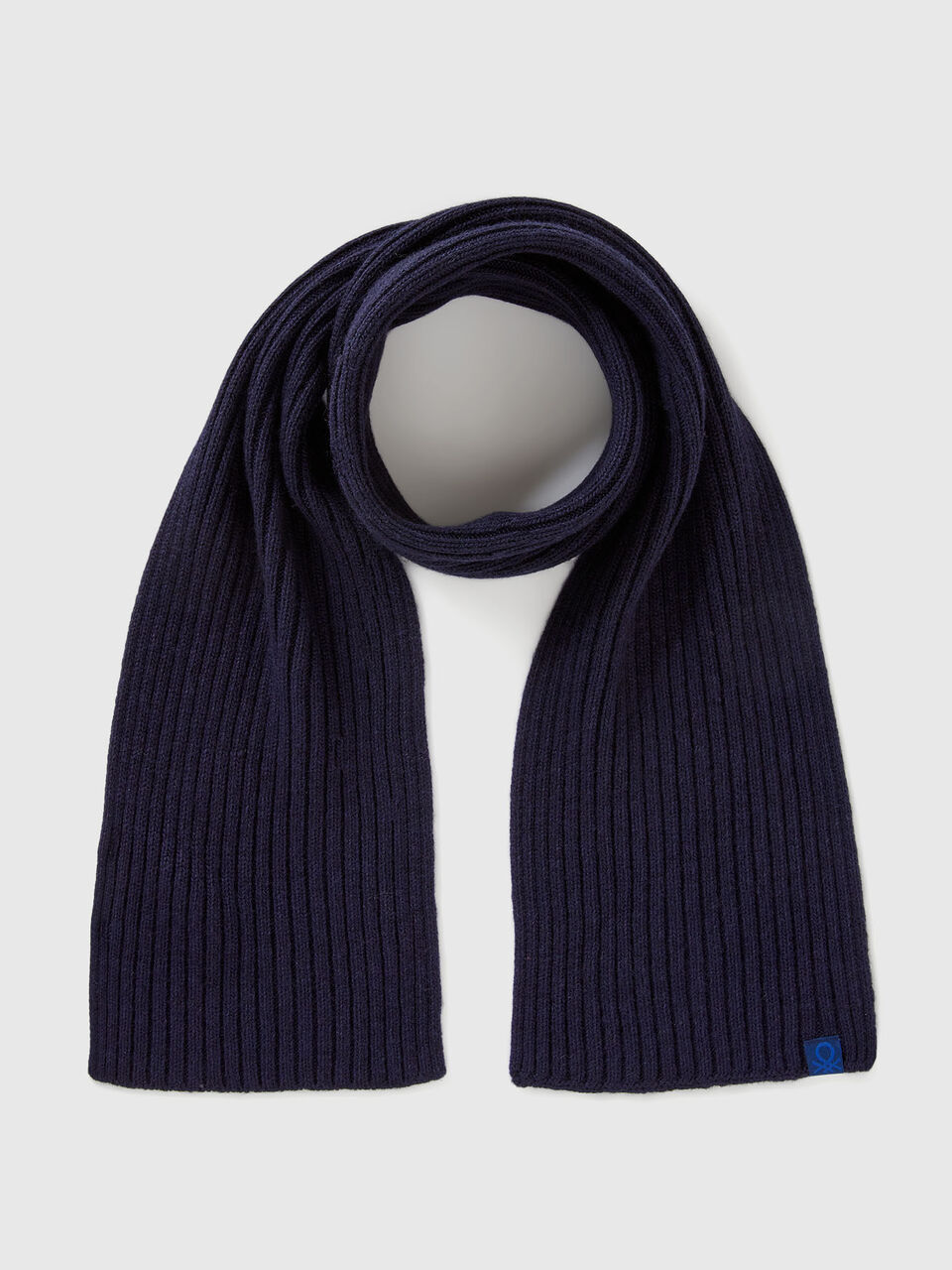 Wool blend knit scarf