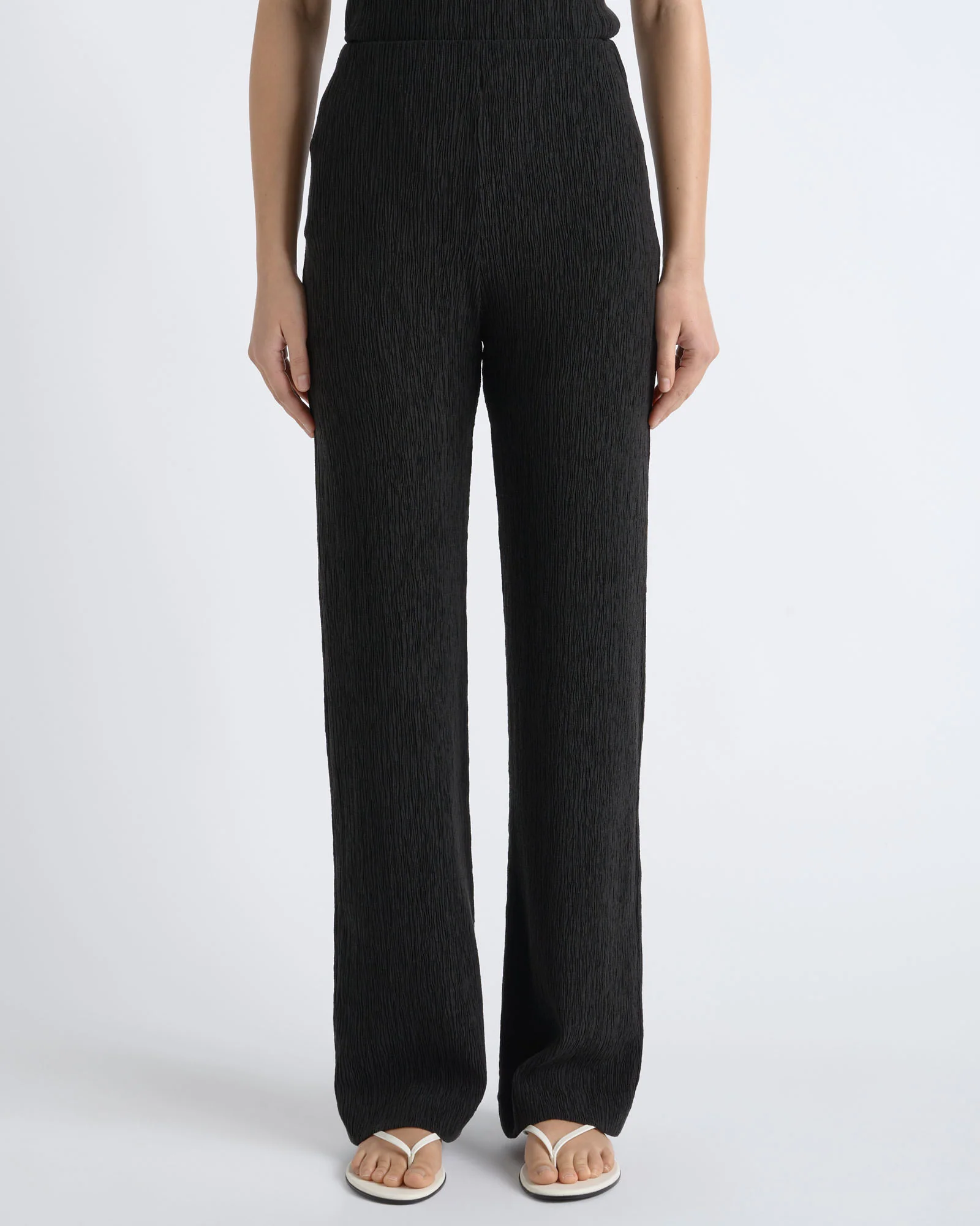 Textured Fitted Pant