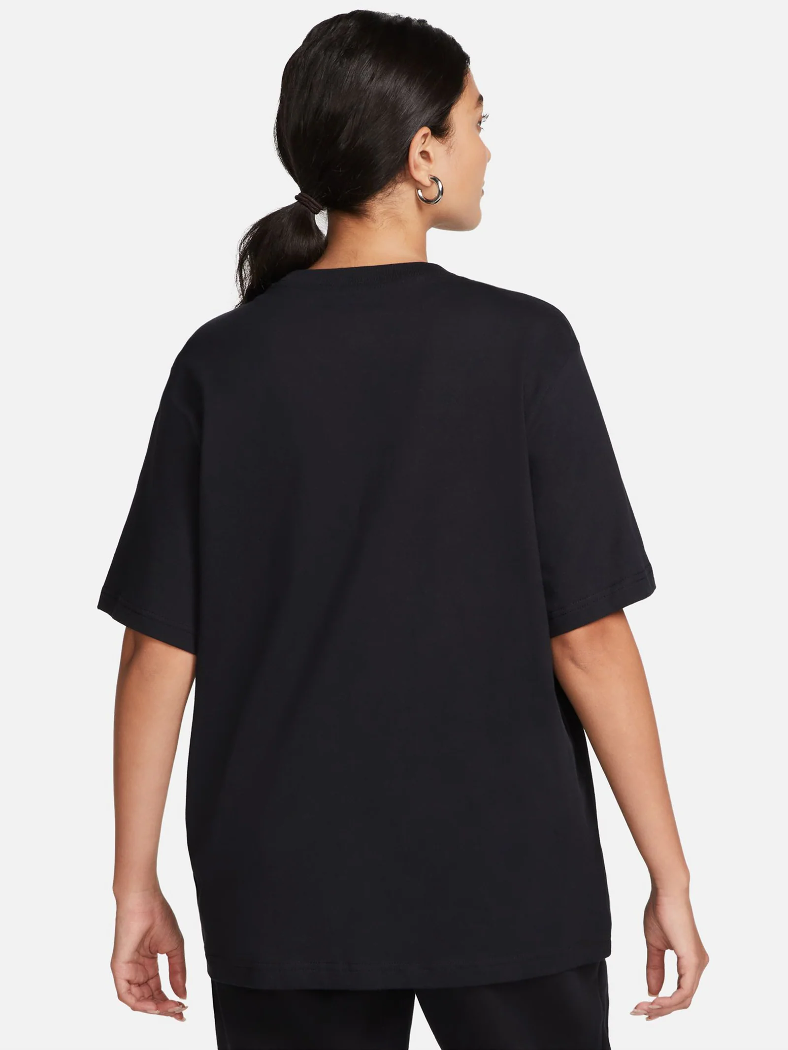Sportswear Essentials T-Shirt
