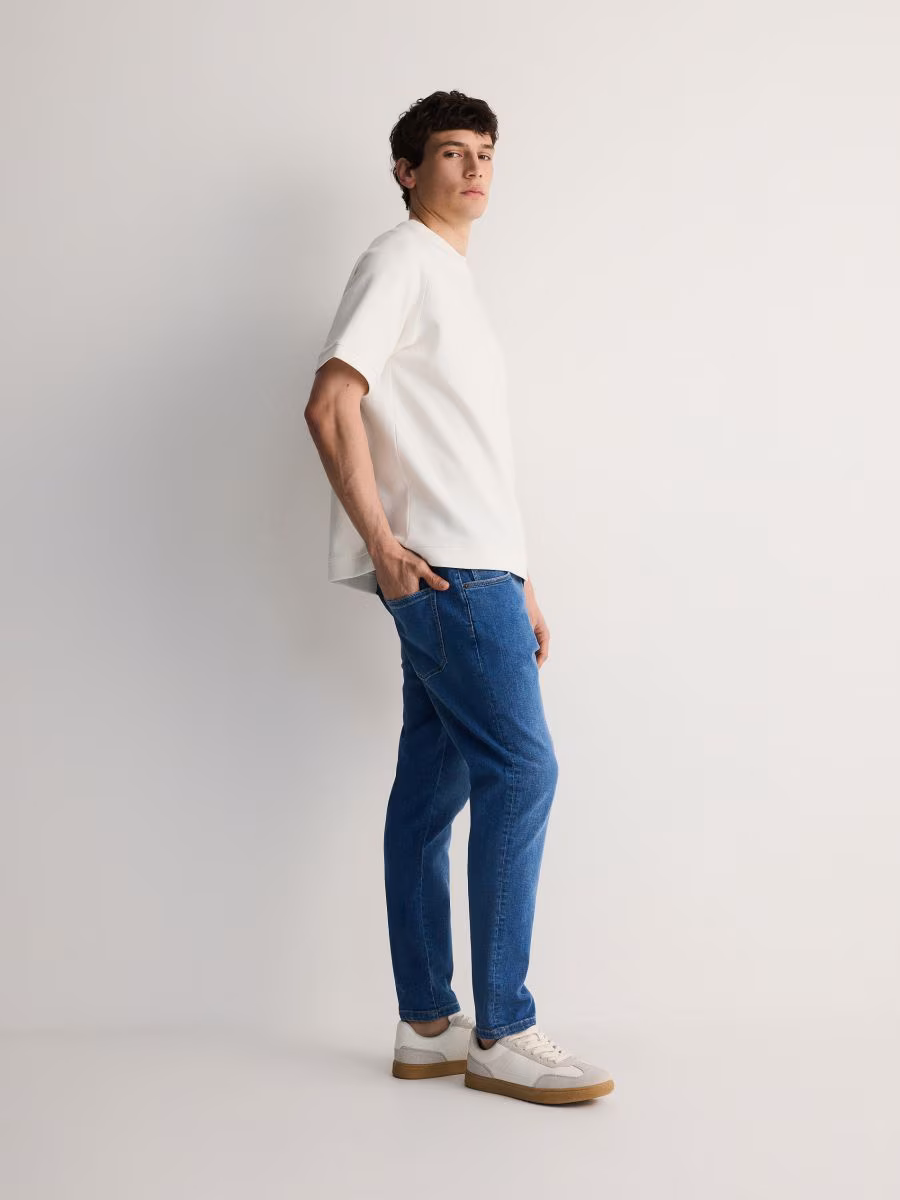 Carrot Slim Jeans