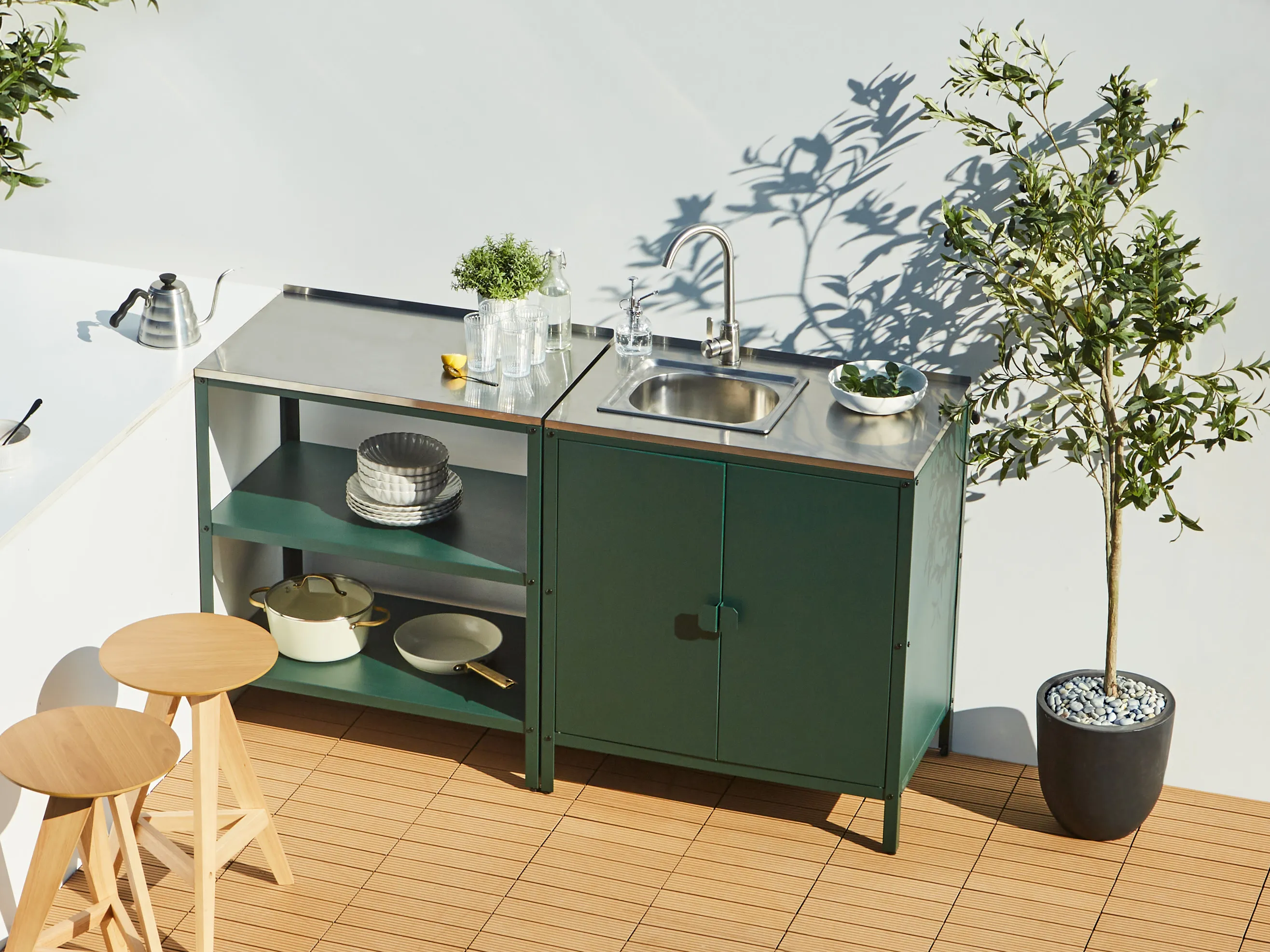 2 Piece Outdoor Kitchen Set with Sink VILAMA Metal Green