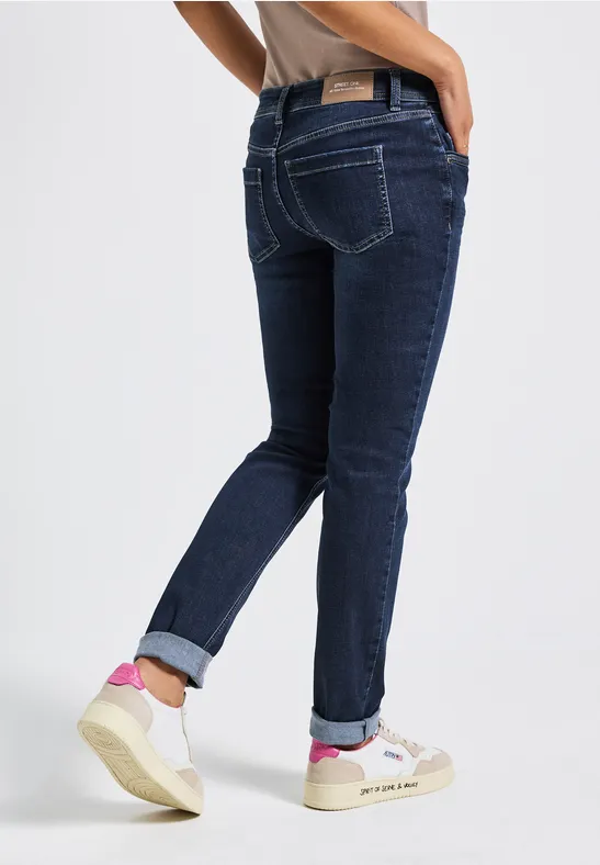 Casual Fit Jeans