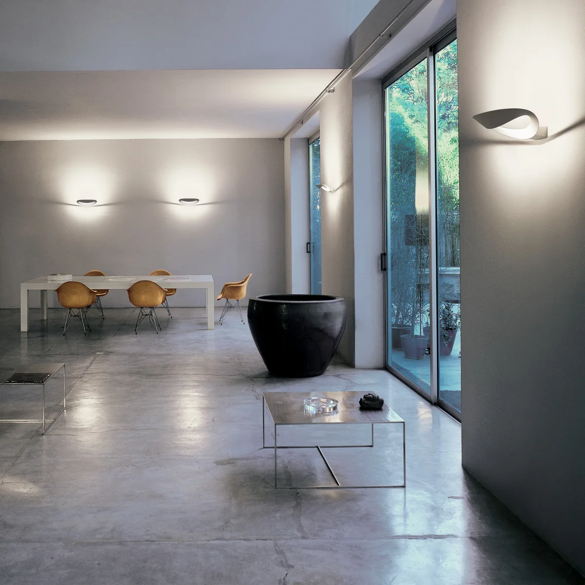 Artemide - Mesmeri LED-Wandleuchte, 2700K / weiß