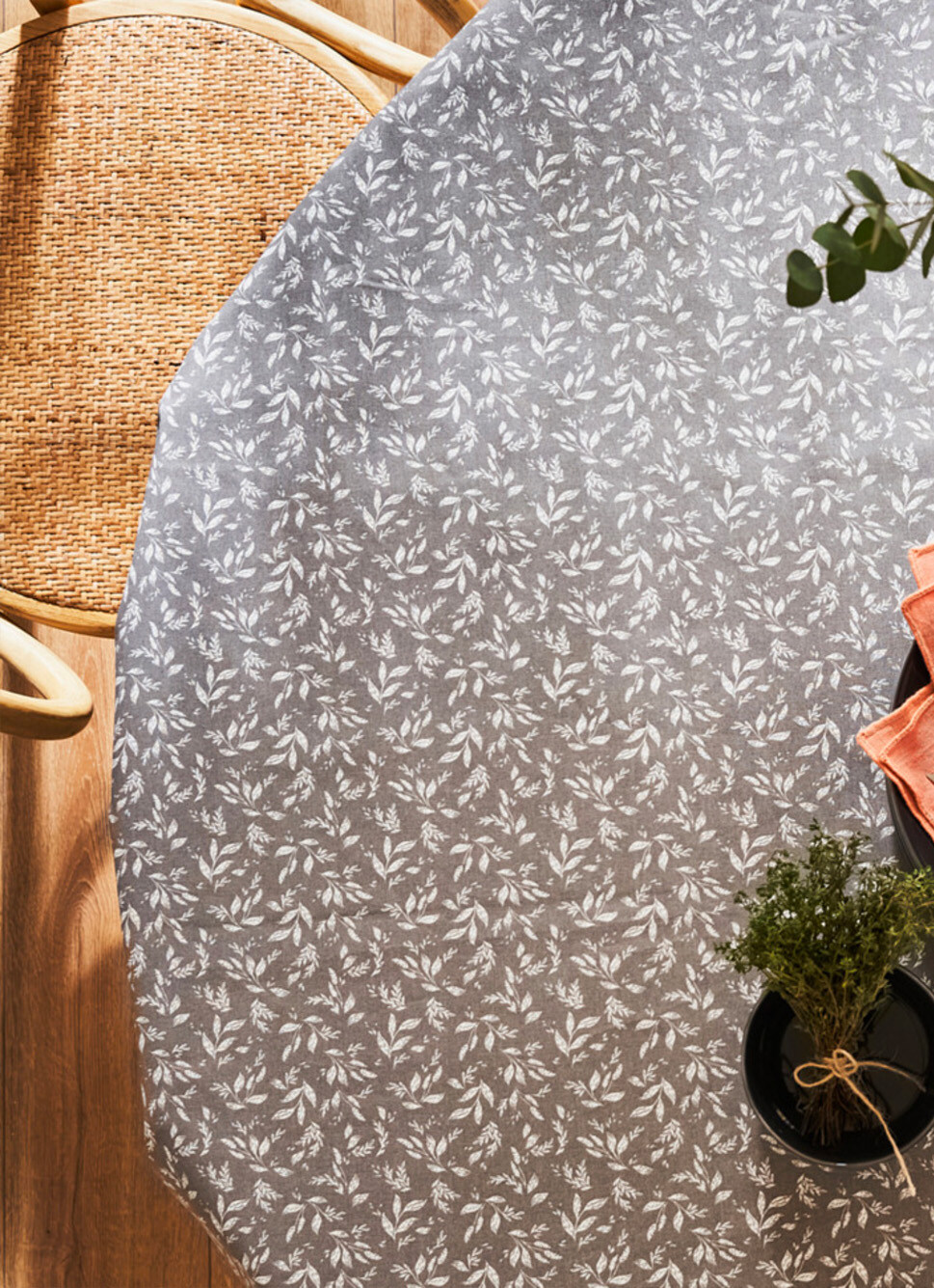 NAPPE ENDUITE à MOTIF VÉGÉTAL GRIS