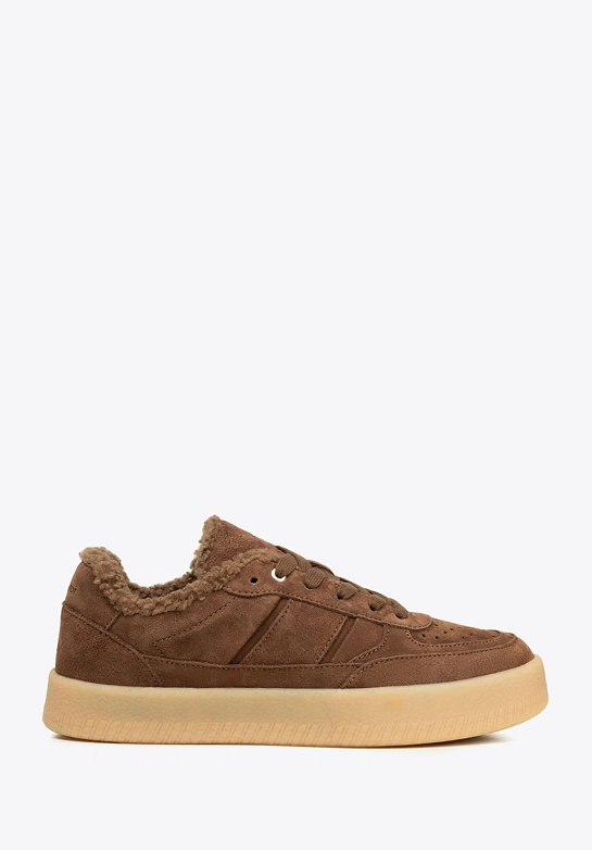 Zamszowe sneakersy z futrzanym wnętrzem brązowe