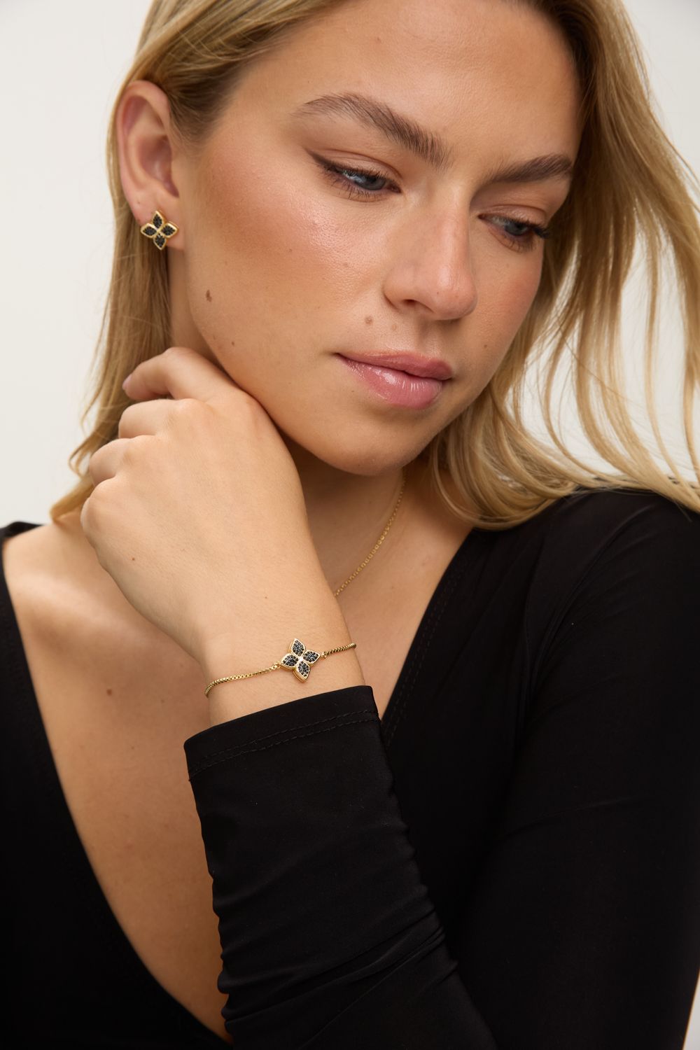 Jon Richard 14K Gold Plated and Jet Druzy Stone Clover Bracelet