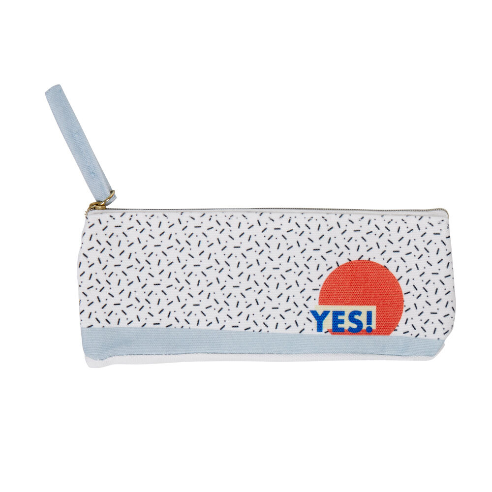Trousse blanc moucheté motif rond rouge inscription Yes