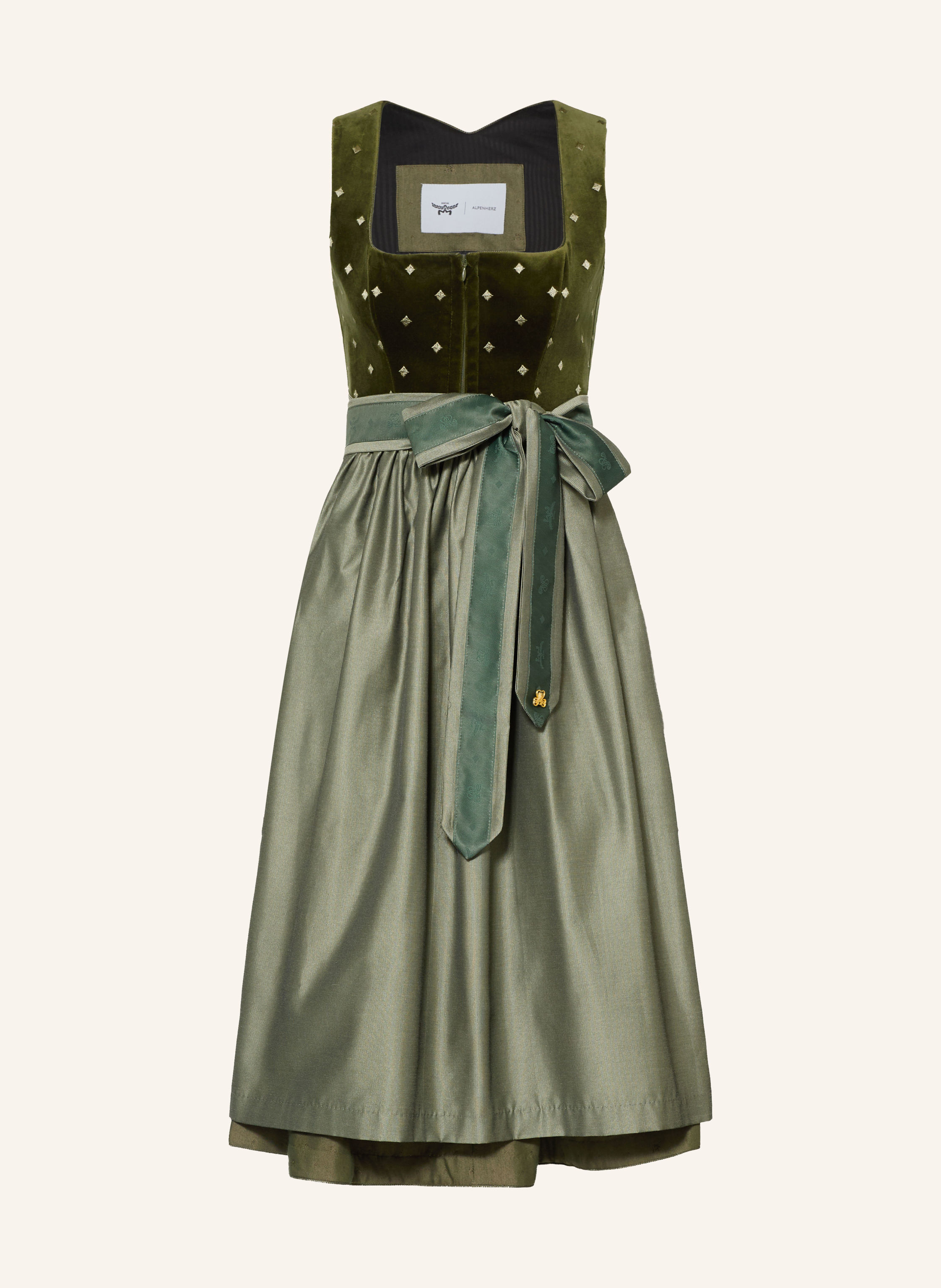 AlpenHERZ Dirndl