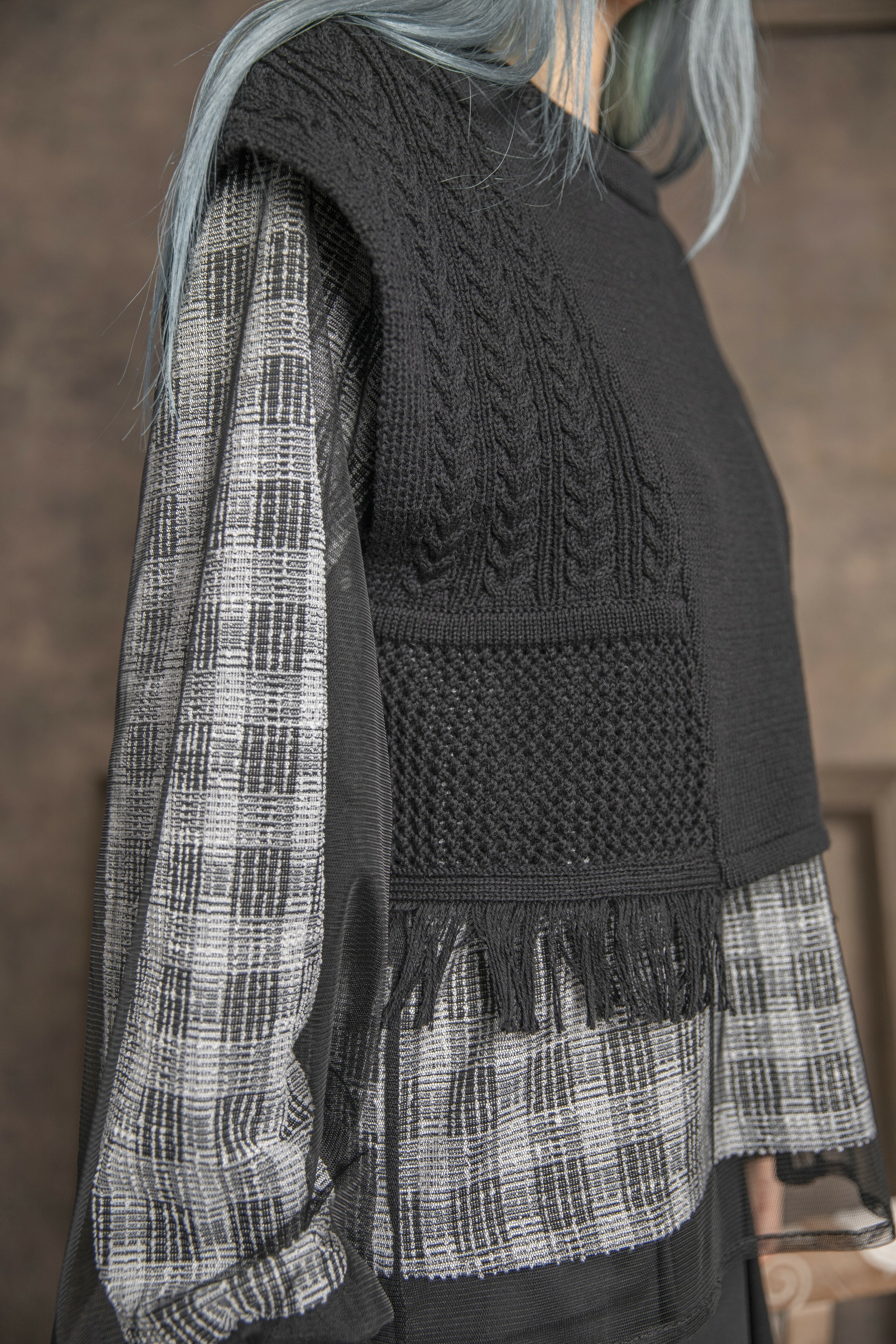Fringed detail sweater - 180X