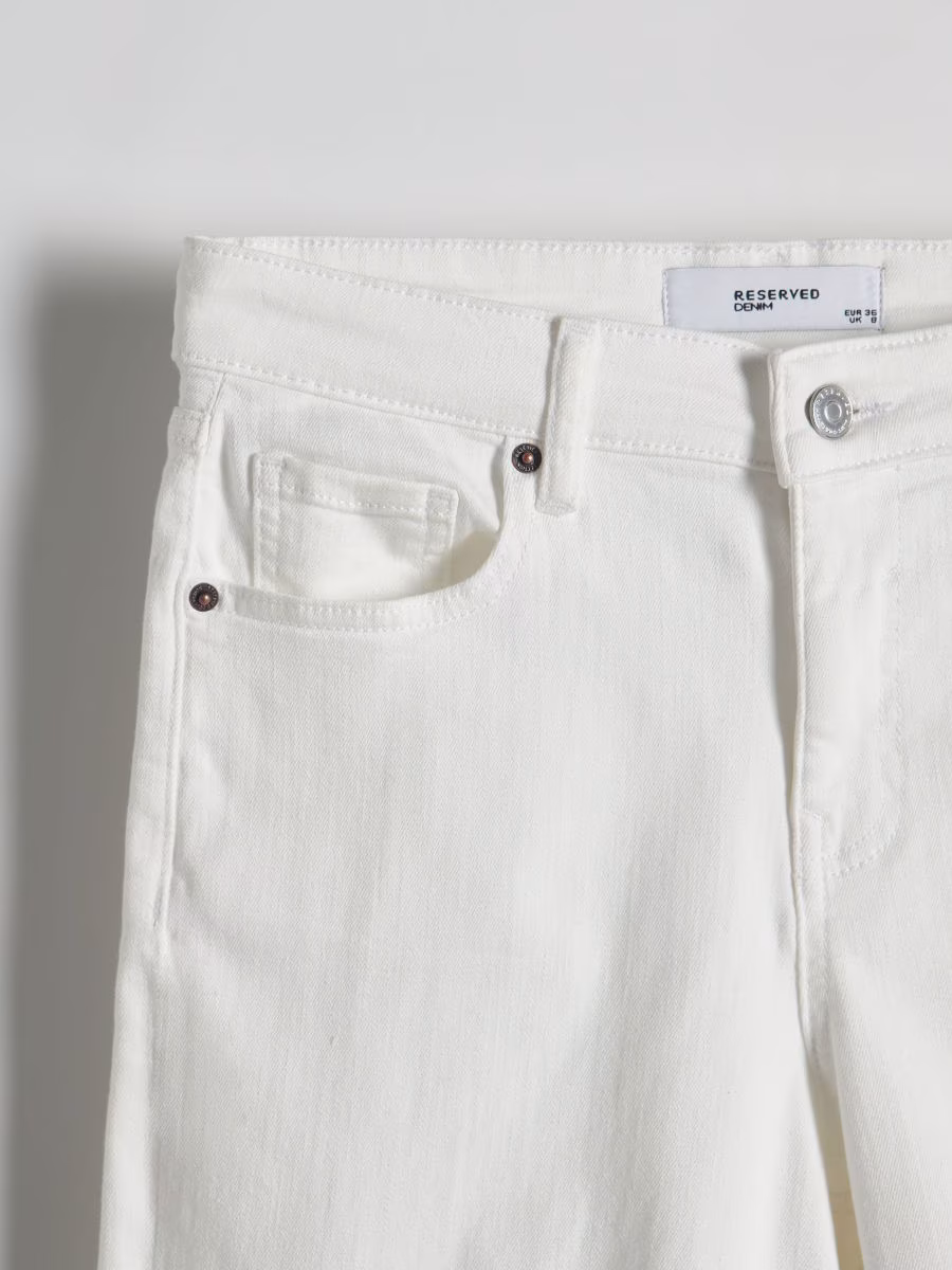 Ladies' Shorts