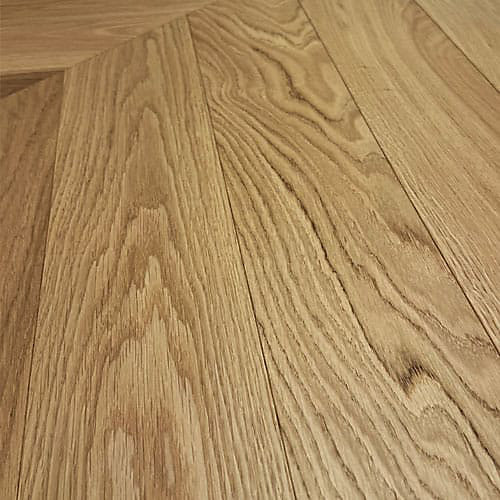 Parquet Point de Hongrie Chêne contrecollé verni brossé Pr Bis Naturel Cheltenham 125x15X780mm - 4mm de couche d'usure