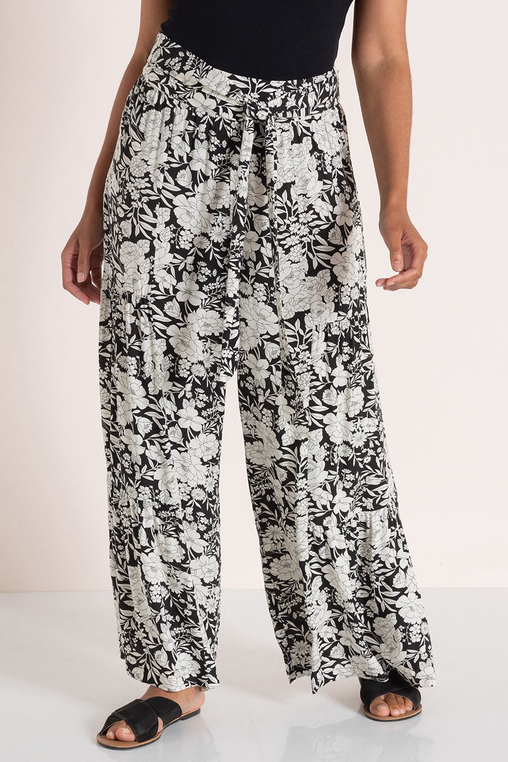 Klass. Floral Printed Wide Leg Palazzo Trousers