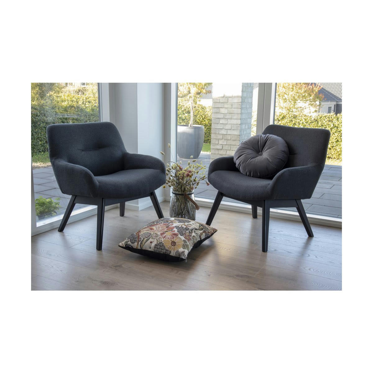HARMANCE - Fauteuil lounge en tissu pieds bois noir bleu