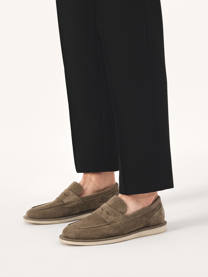 Men's suede slip-on shoes