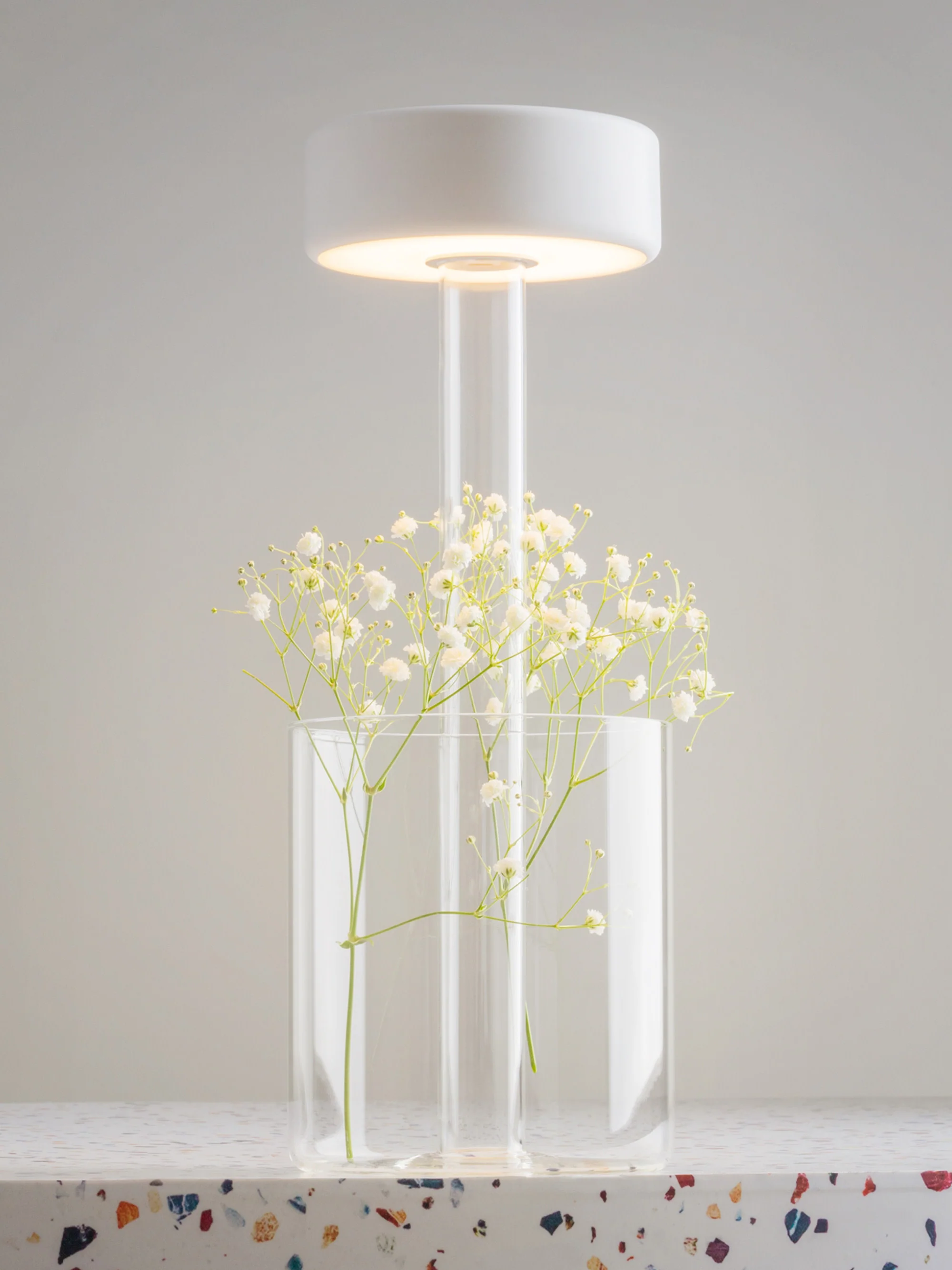 Kleine dimmbare LED-Tischlampe AI Collaboration