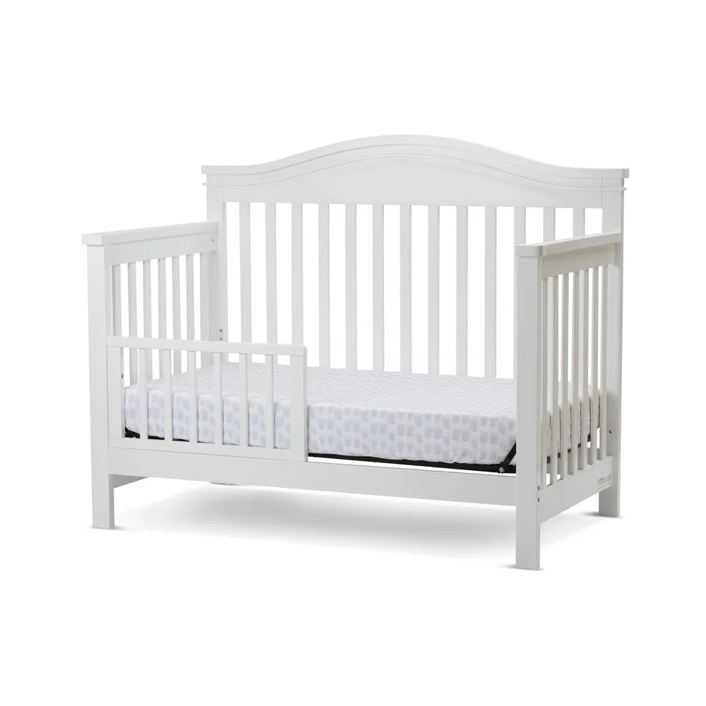 Solano Beach 4 in I Convertible Crib in White