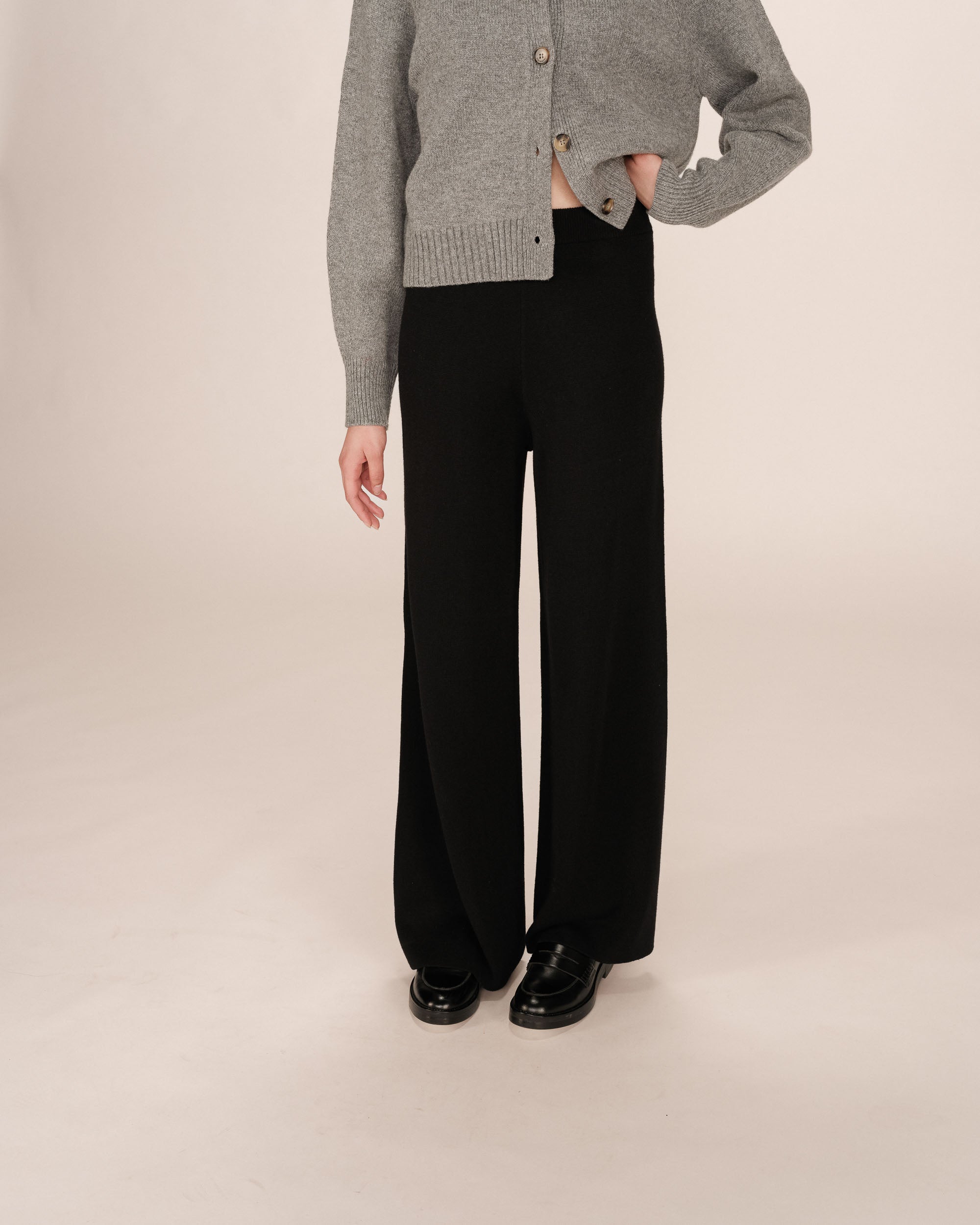 Pantalon en maille noir Sao