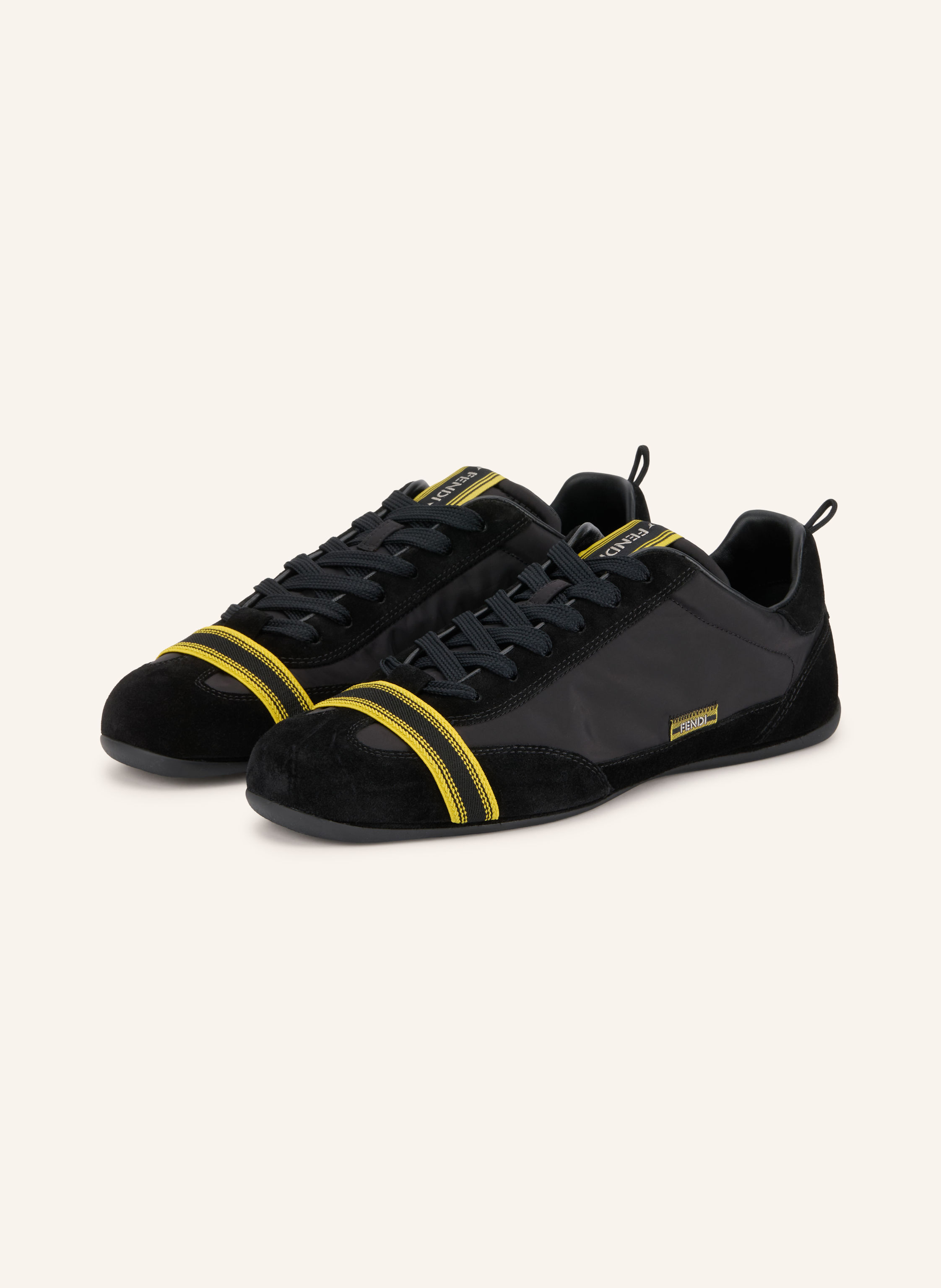 FENDI Sneaker