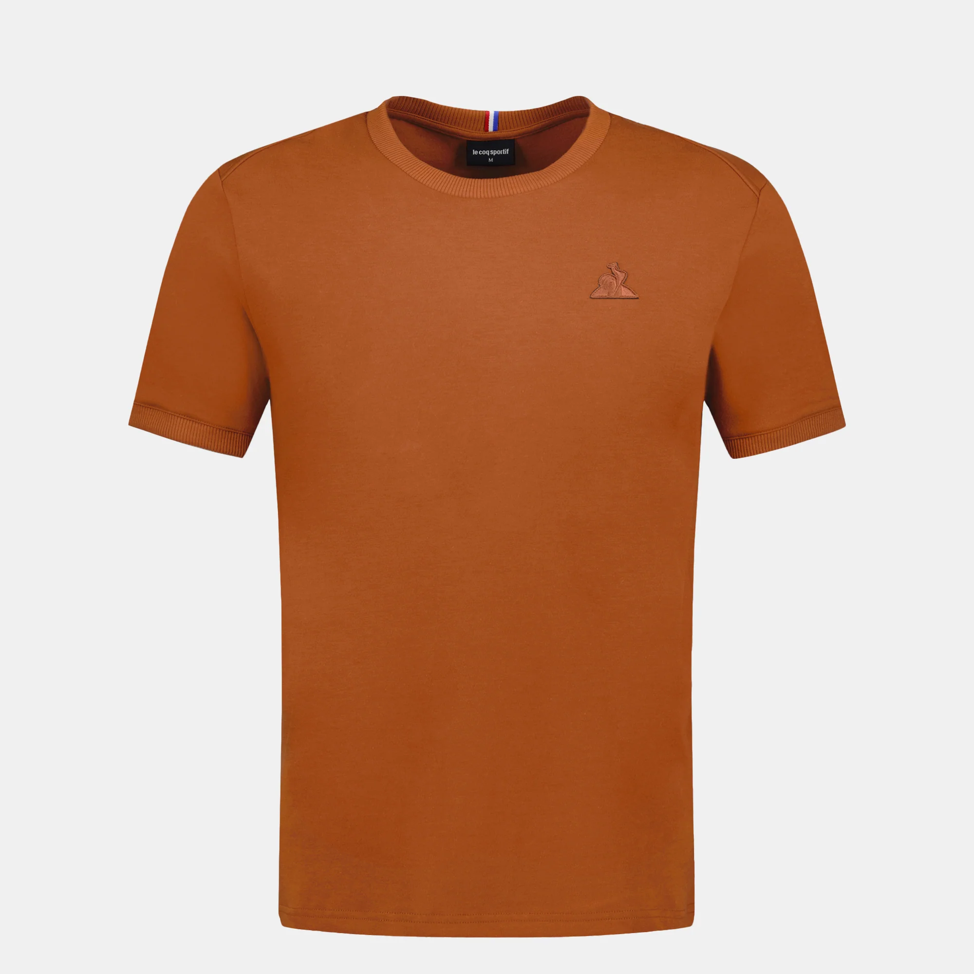 T-shirt Essentiel en jersey de coton avec logo brodé ton sur ton