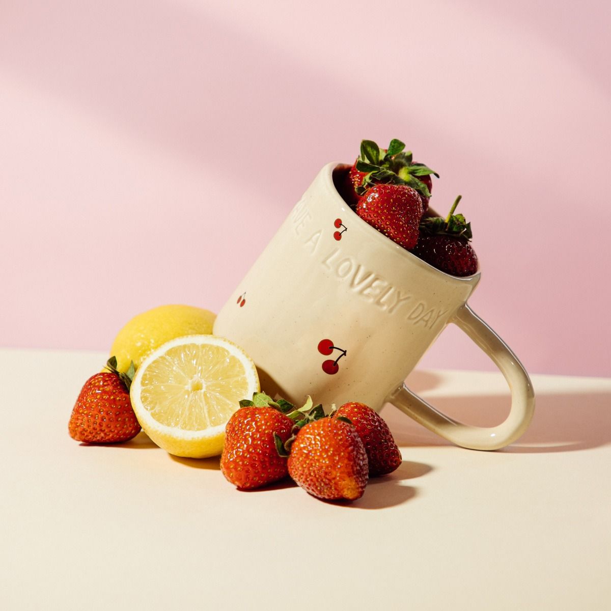 Kubek ISERNIA w wisienki 0,4 l