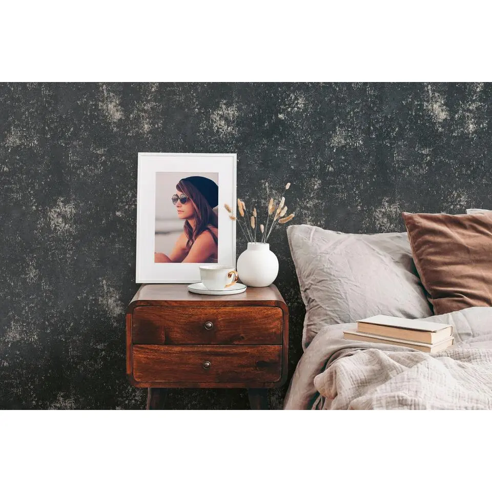 Livingwalls behang effen zwart en goud - 53 cm x 10.05 m