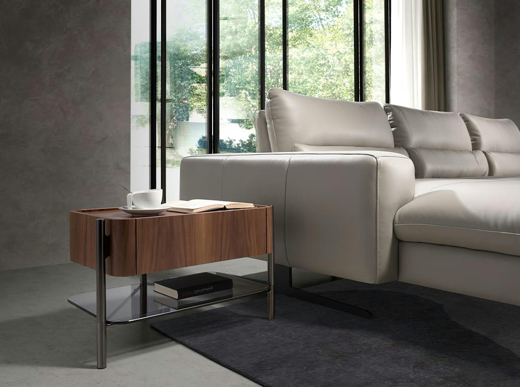 - Table de chevet effet bois noyer et acier gris