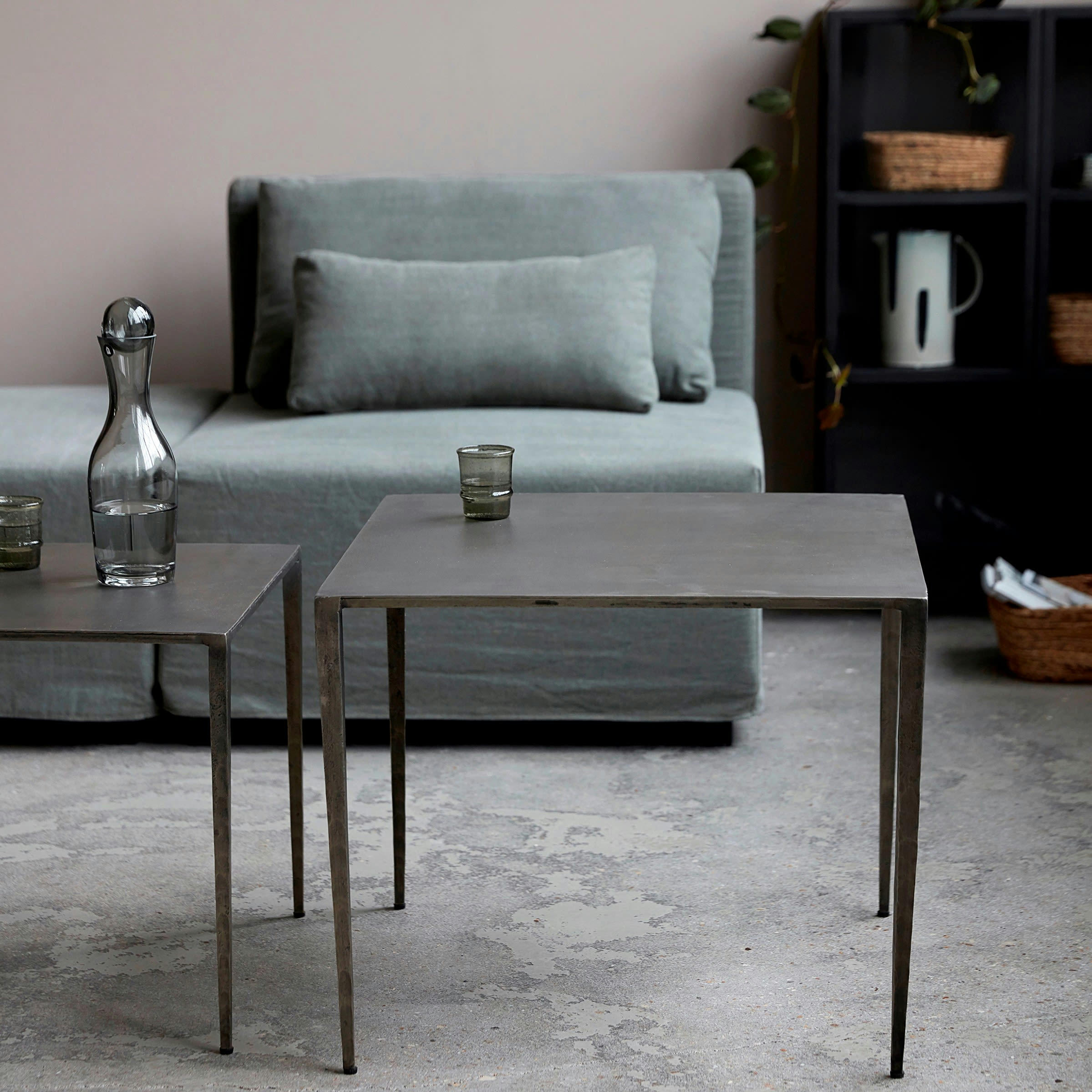 RANCHI - Table d'appoint en métal gris