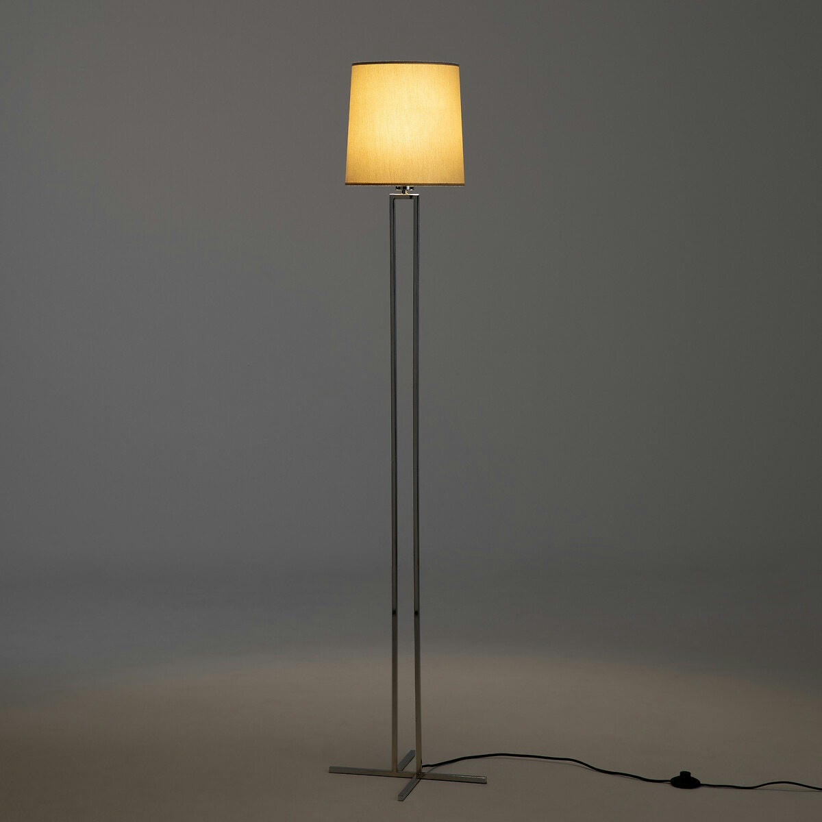 Pied de lampadaire métal chrome, Hamdi