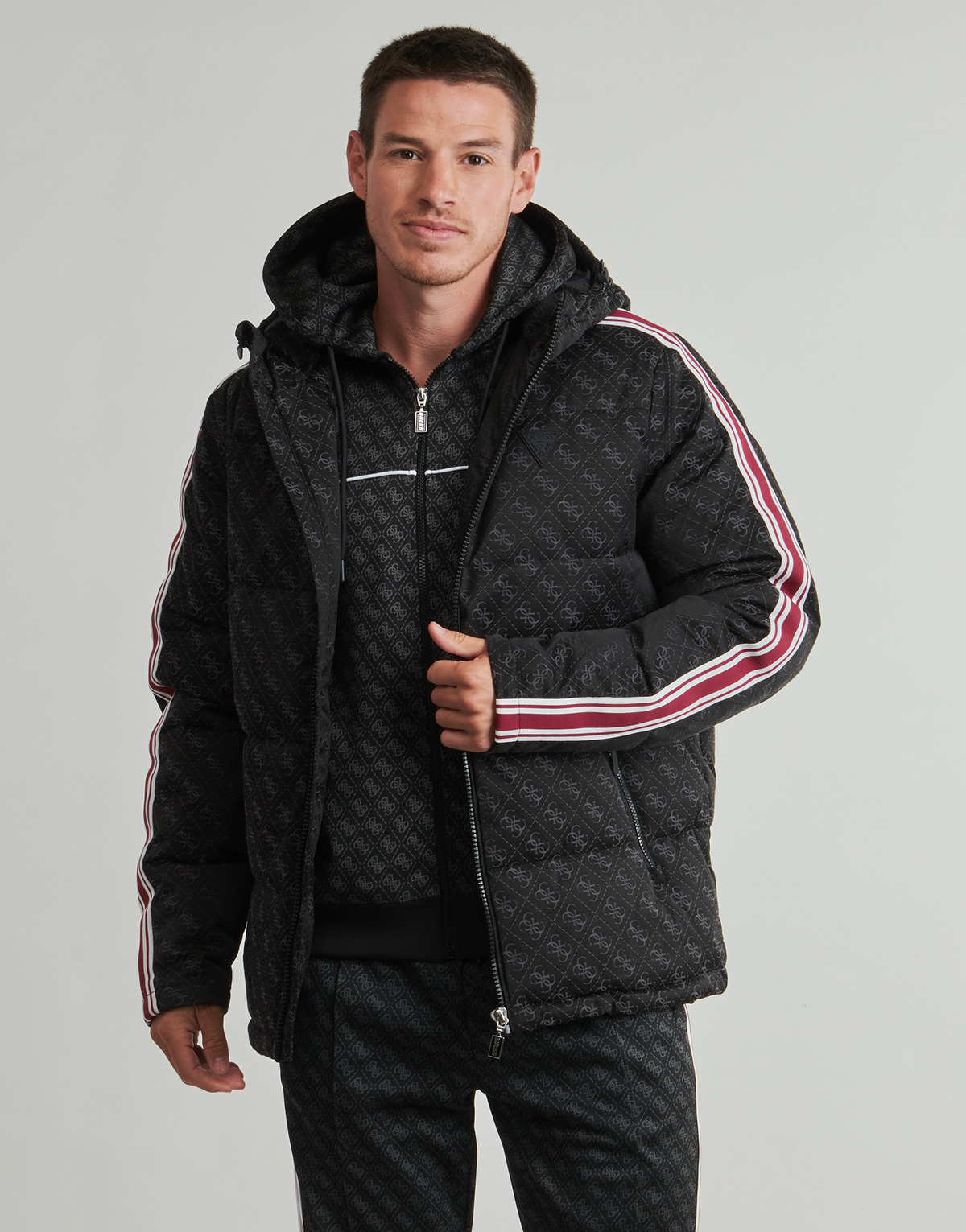 Guess - FUSCO 4G PADDED - Black