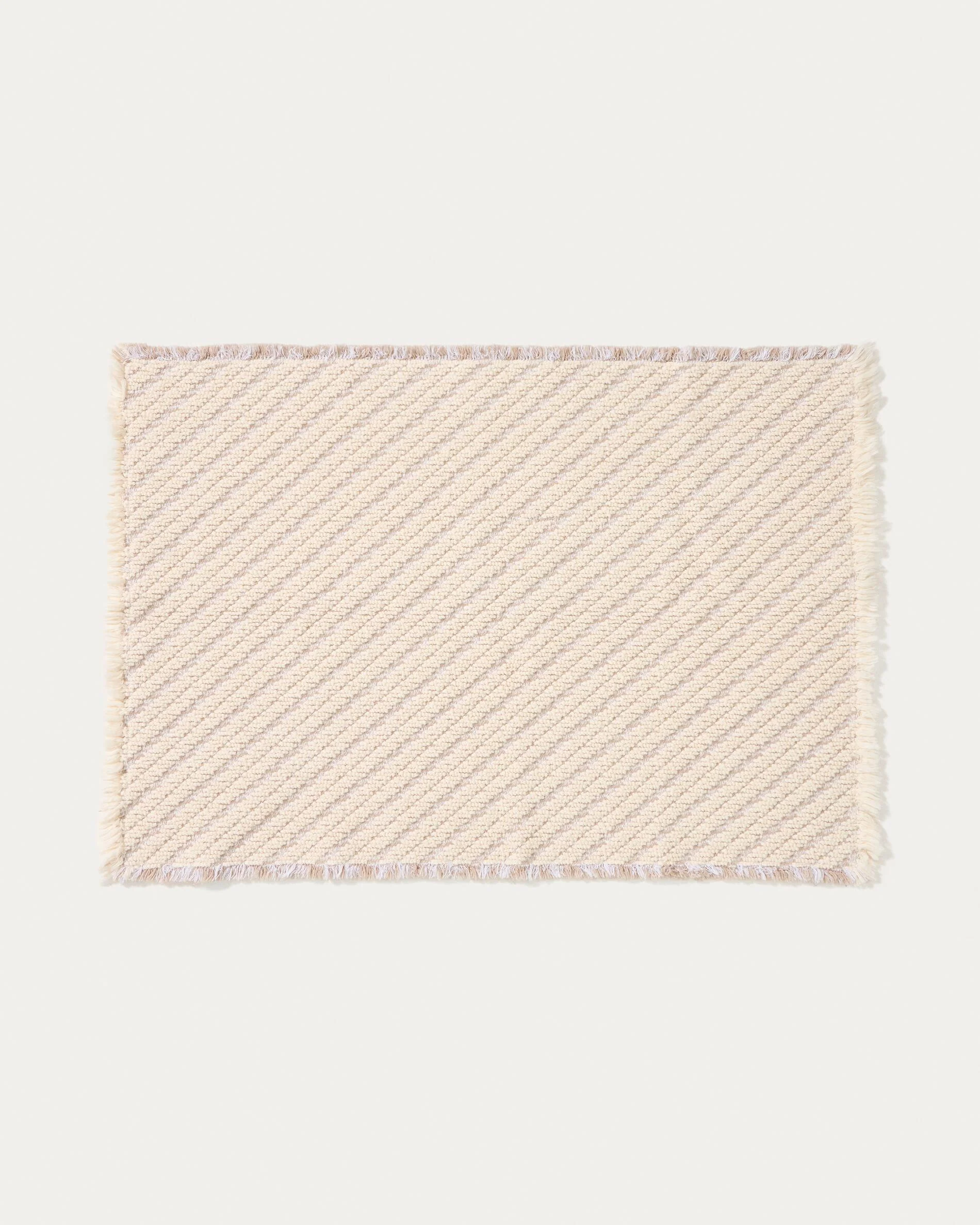 Janu bathmat in 100% cotton in diagonal structure ecru jacquard 50 x 70 cm