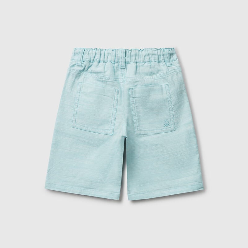 Shorts with drawstring