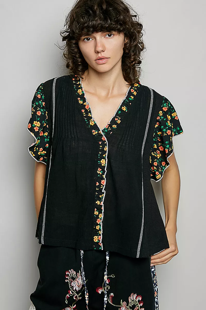 POL V-Neck Floral Ruffle Sleeve Blouse