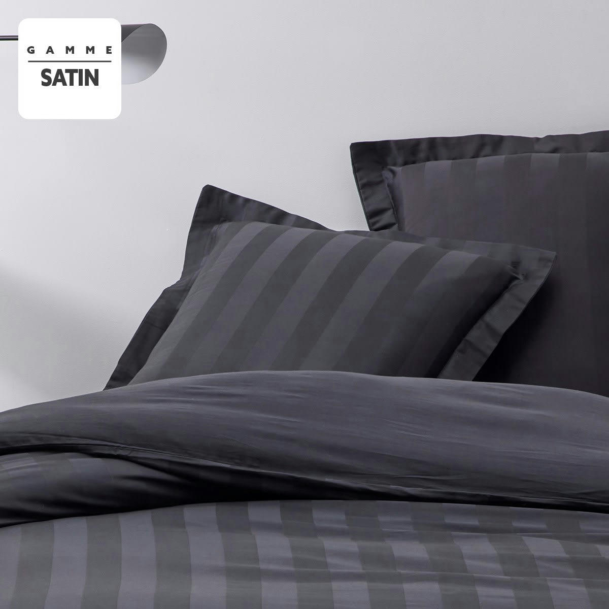 PRESTIGE - Taie d'oreiller volant en Coton Noir 63x63 cm