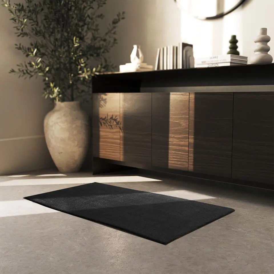 tectake? Kortpolig vloerkleed Soft Zone 60 x 110 cm - Zwart