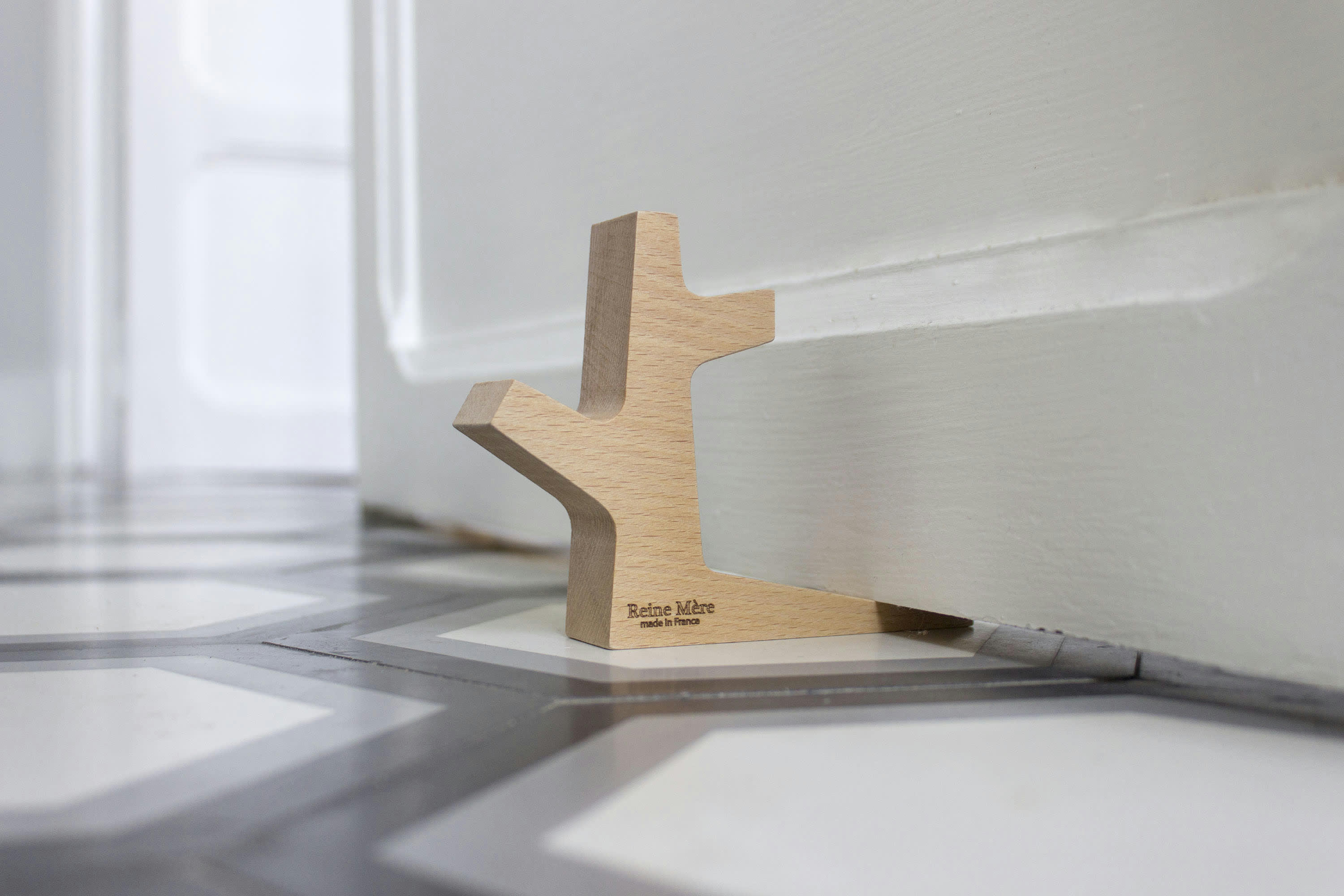 - Cale-porte Prémices