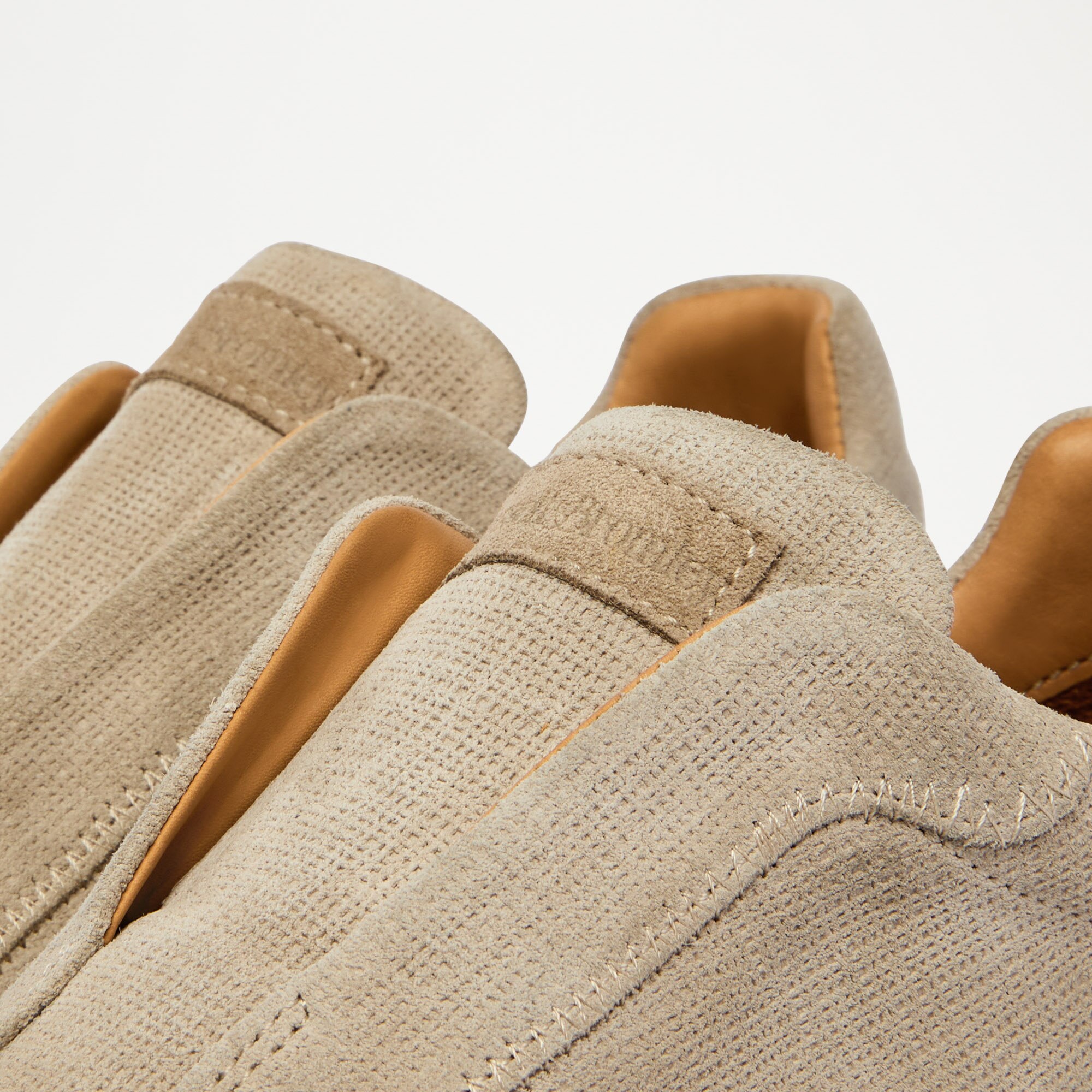 Park Mid<br>Flatform Mid Laceless Sneaker