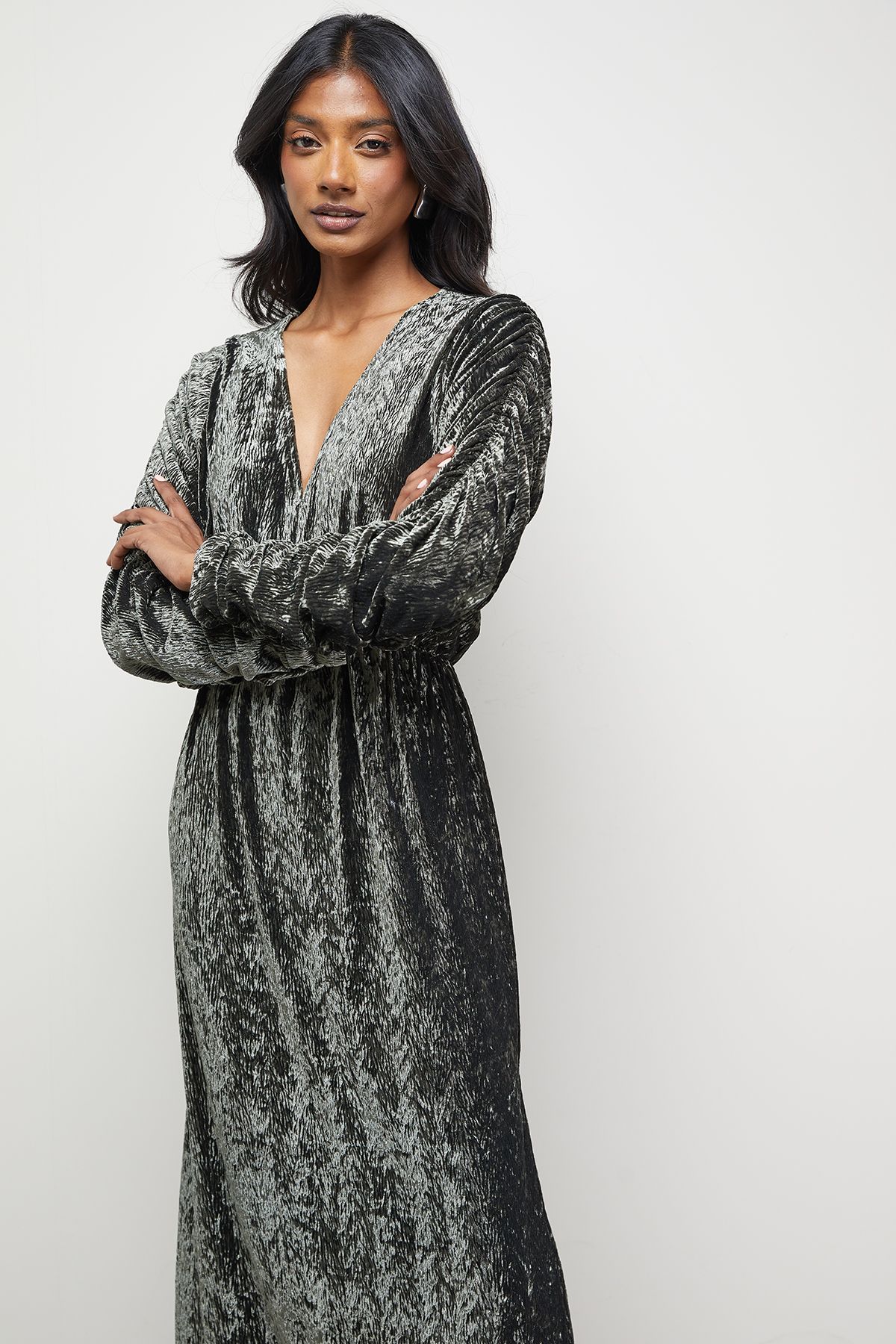 Warehouse Burnout Velvet Batwing Midi Dress