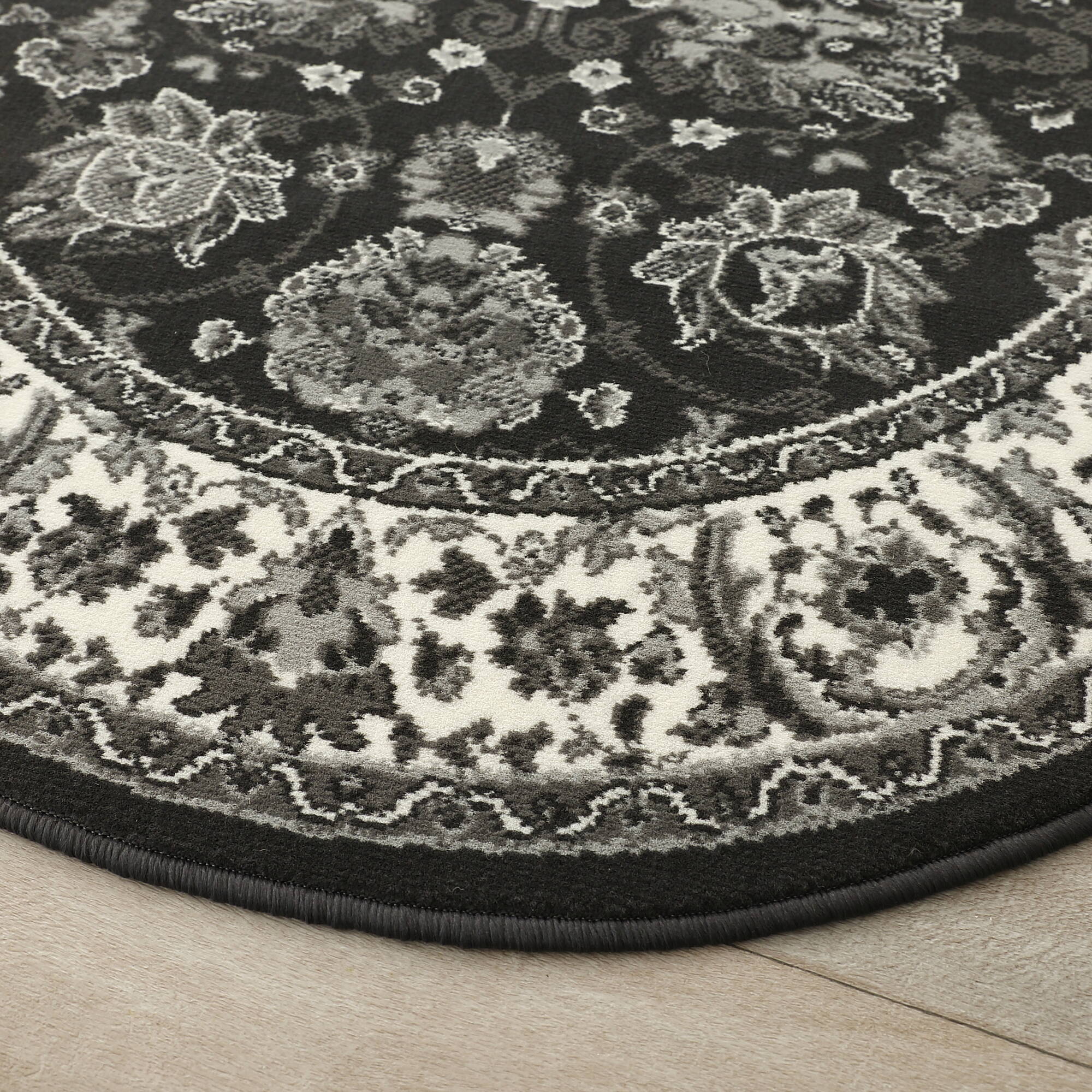 Tapis rond motifs perse