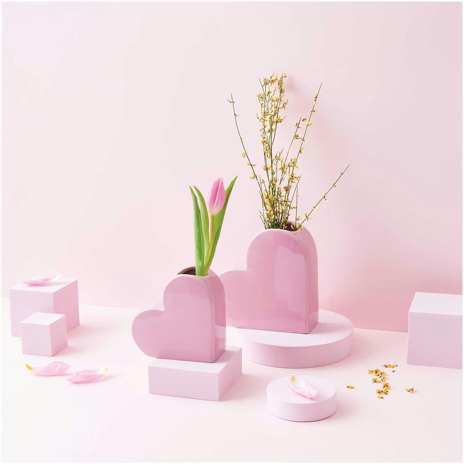 - Vase en céramique coeur rose 16 cm