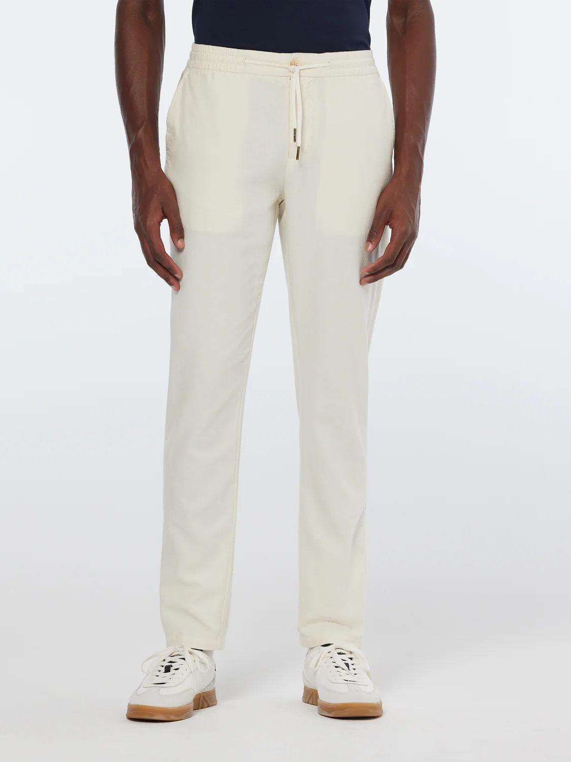 Essentials — Warren Cotton-Linen Twill Jogger