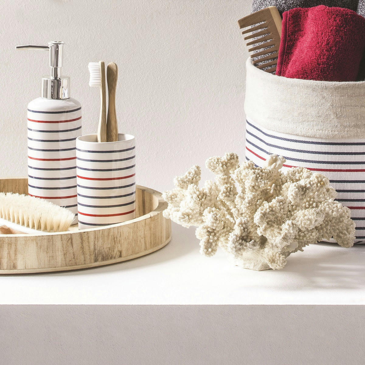 MAGELLAN - Distributeur de savon en céramique blanc