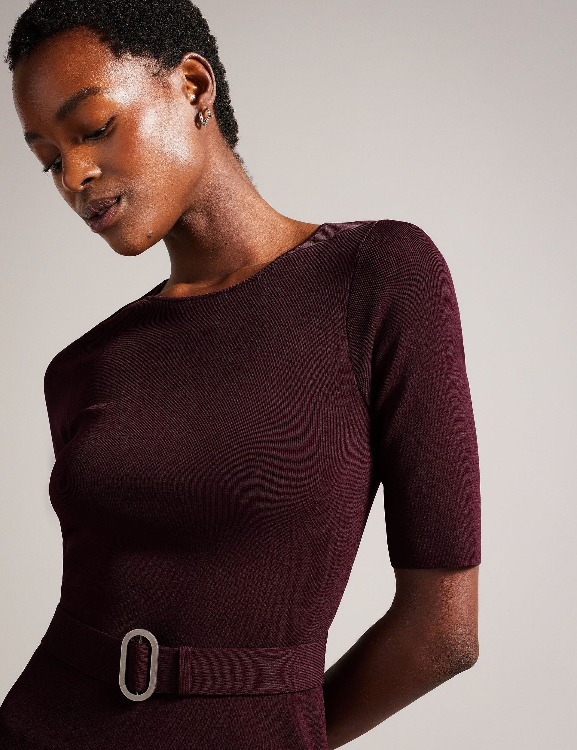 SAMALEE | DARK RED