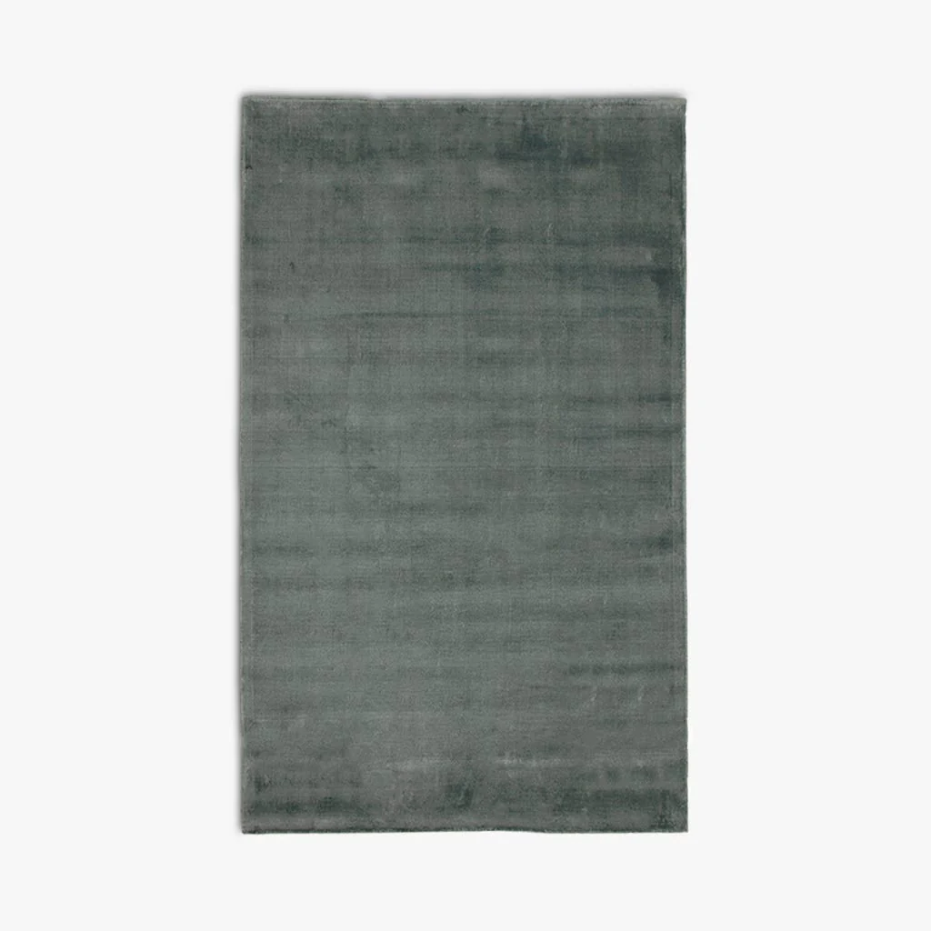 Tapete Tufado Viscose Azul Escuro 70x110 MIRA