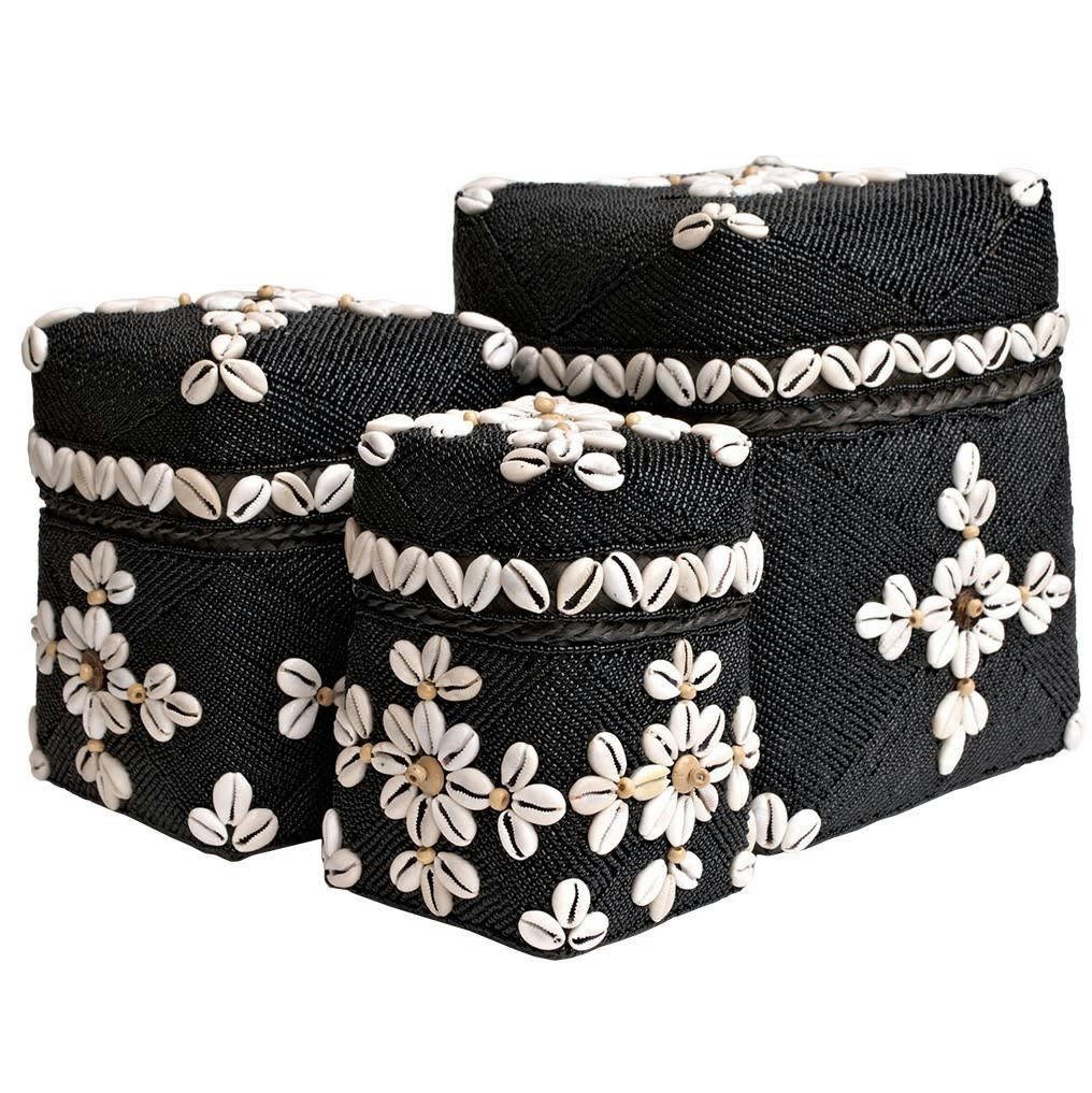 TUTTY - Boite décorative en bambou et coquillages, noir H17 x L10 cm