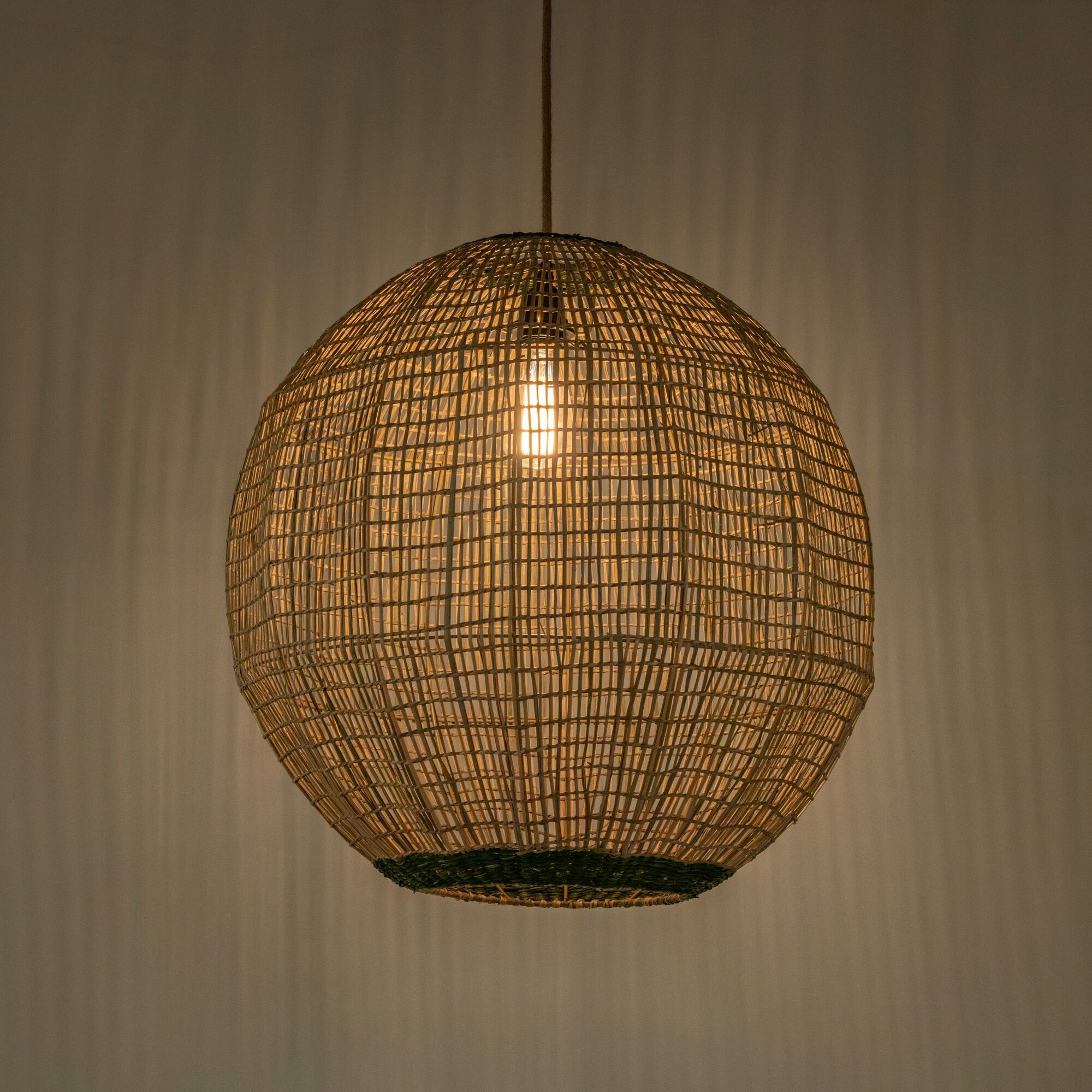 NORINE - Suspension non électrifiée en jonc de mer D57cm - naturel