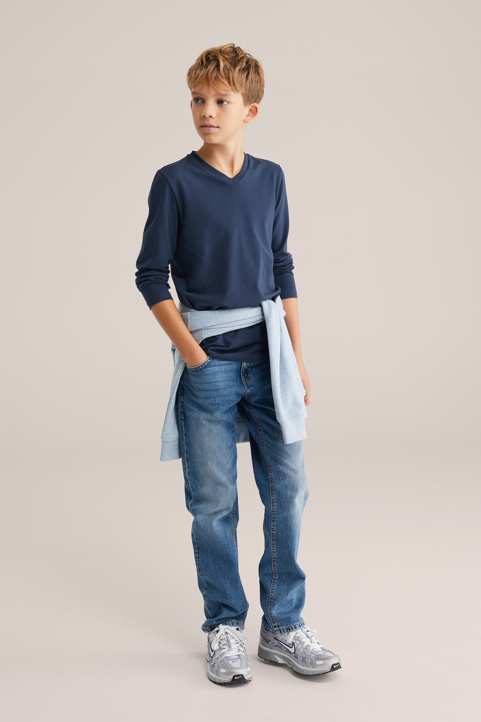 Jongens basic T-shirt met V-hals